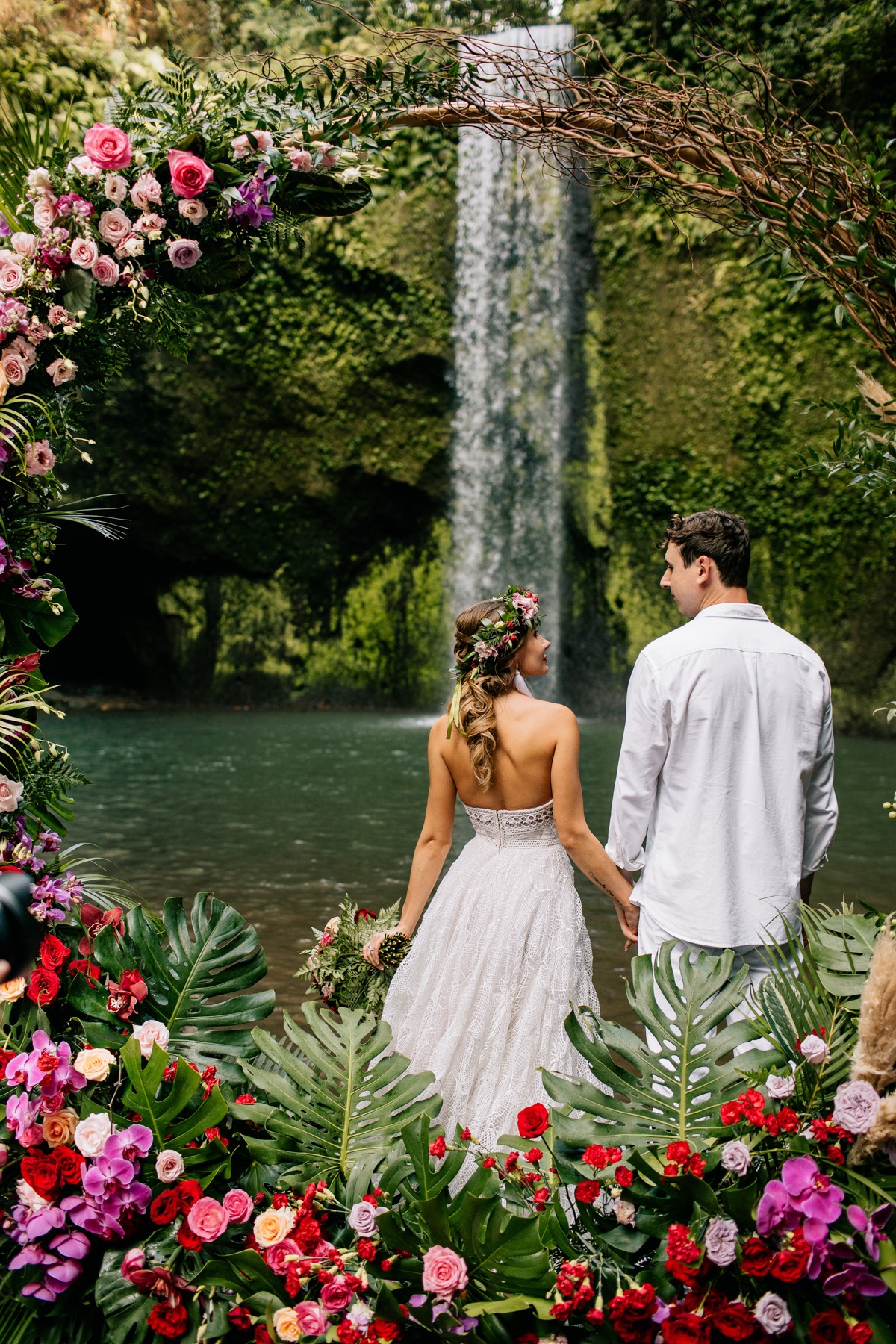 Circle Floral wedding backdrop