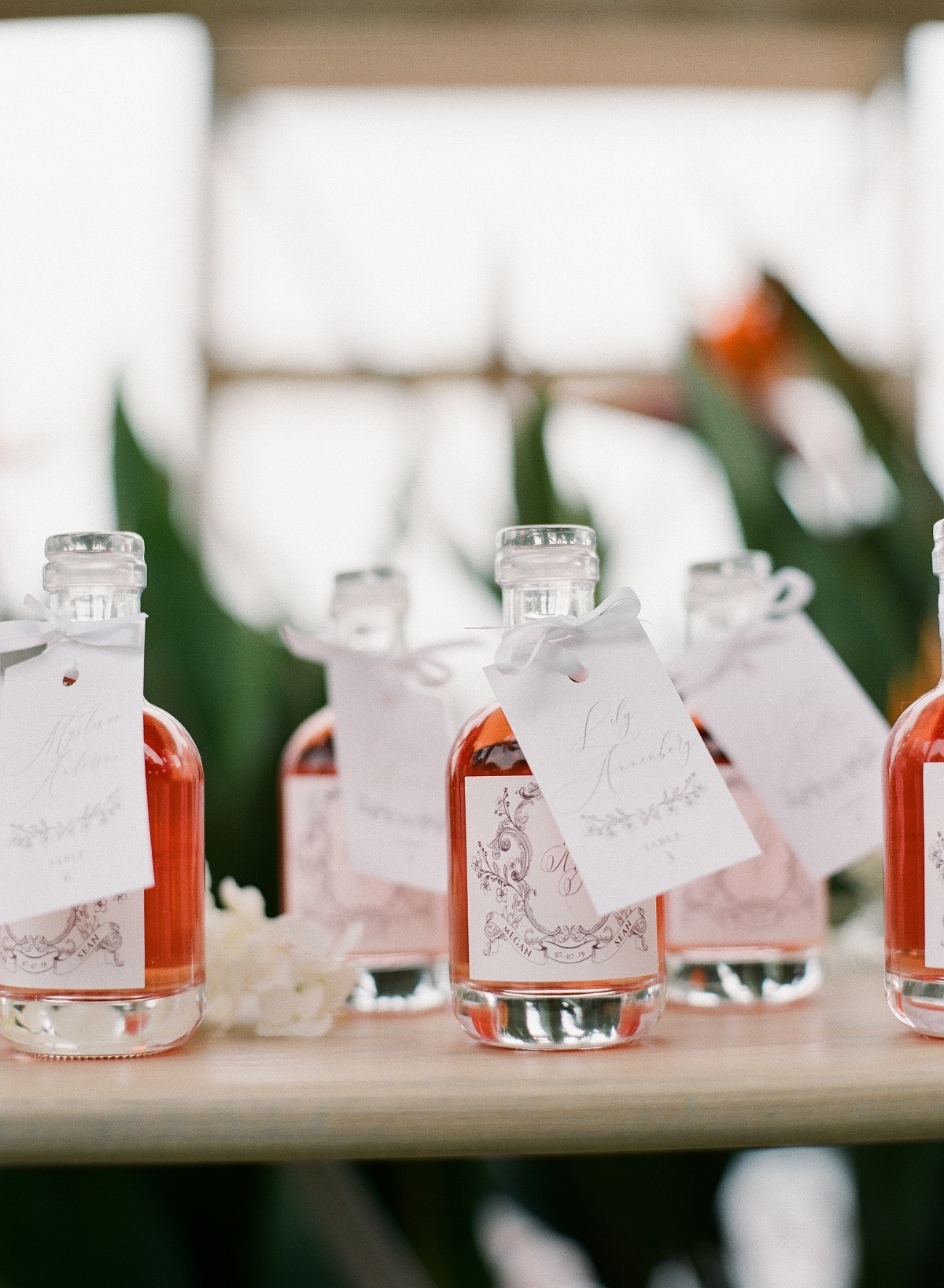 mini cocktail bottles for wedding favors