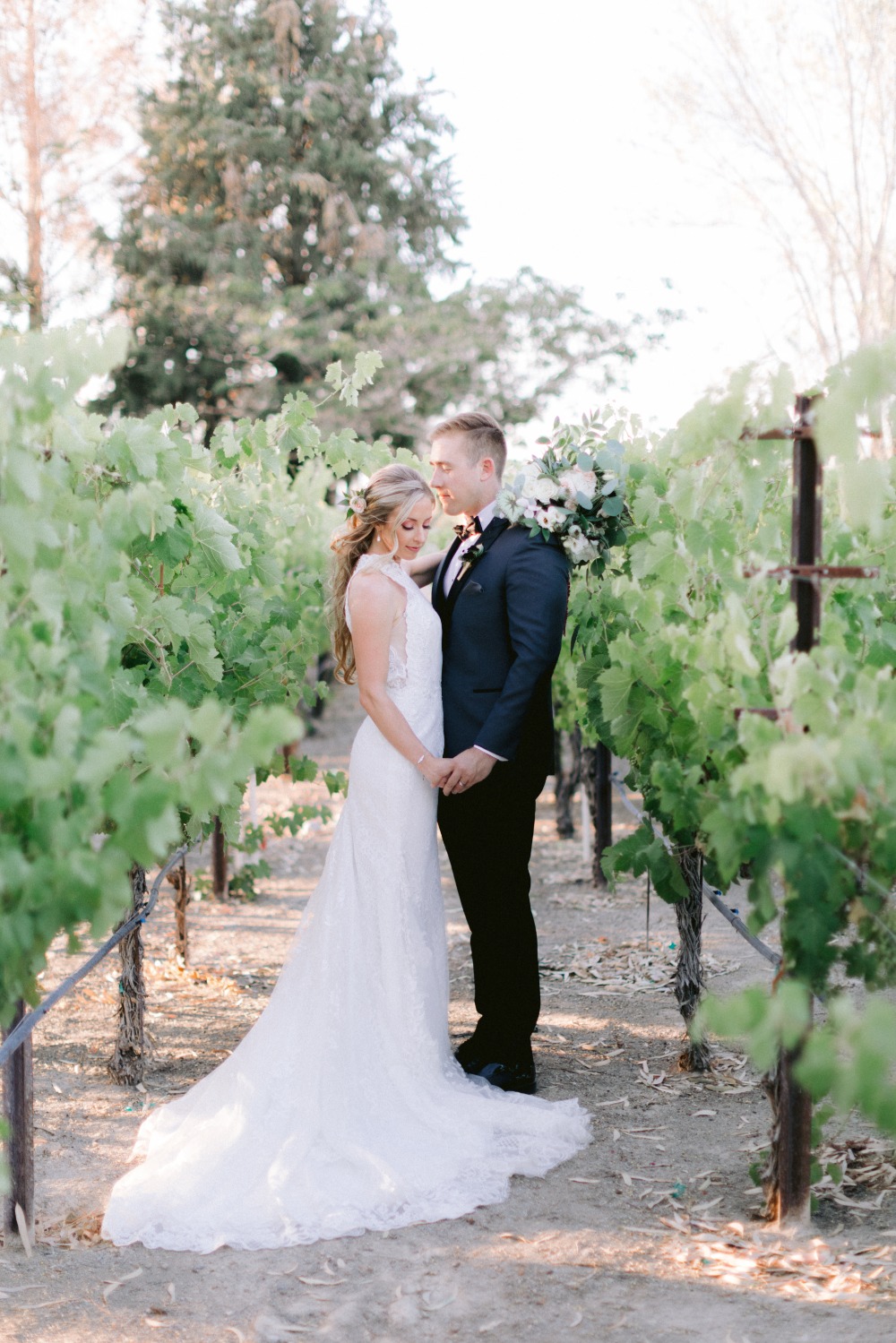 winery-in-the-las-vegas-desert-wedding-i