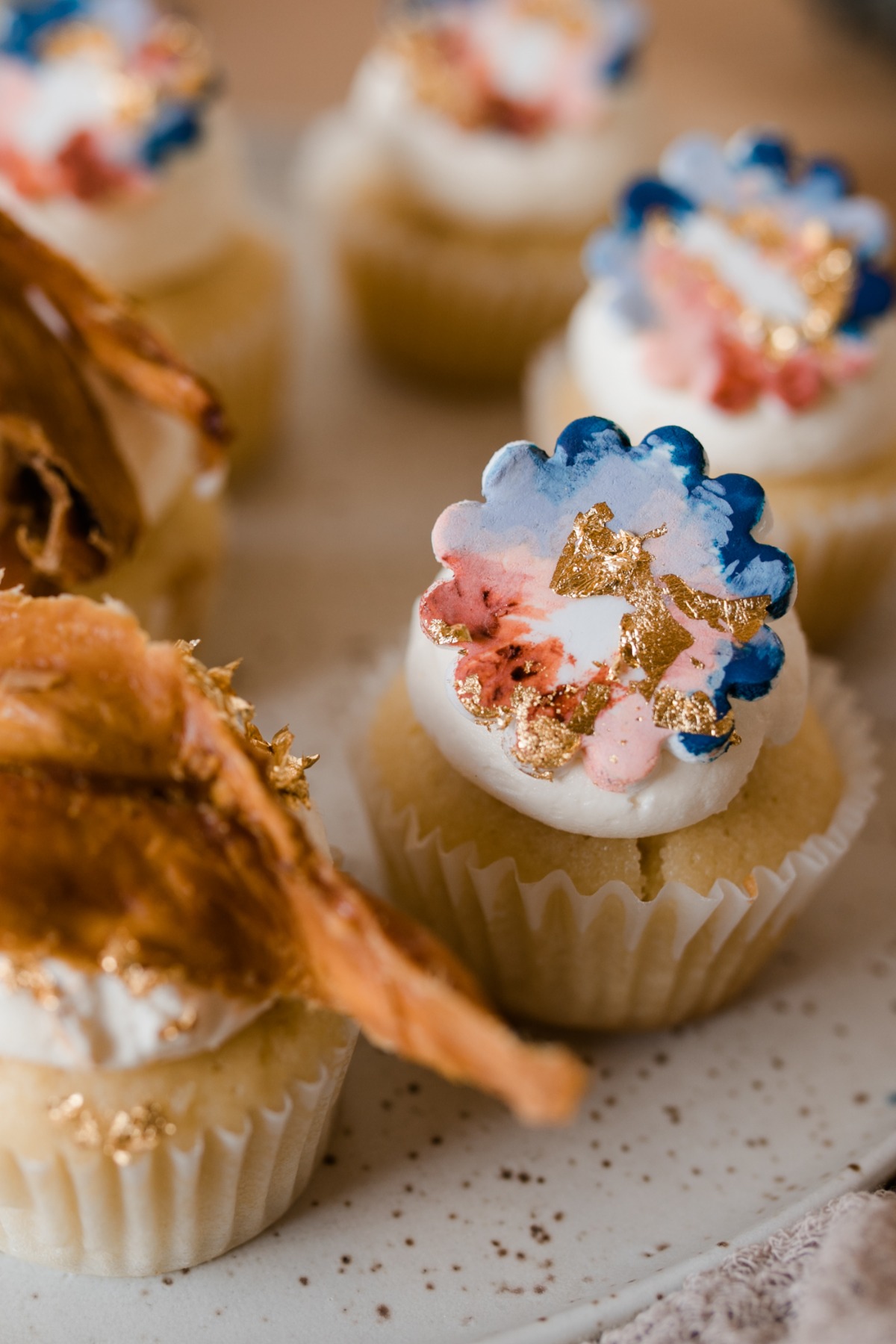 mini wedding cupcakes