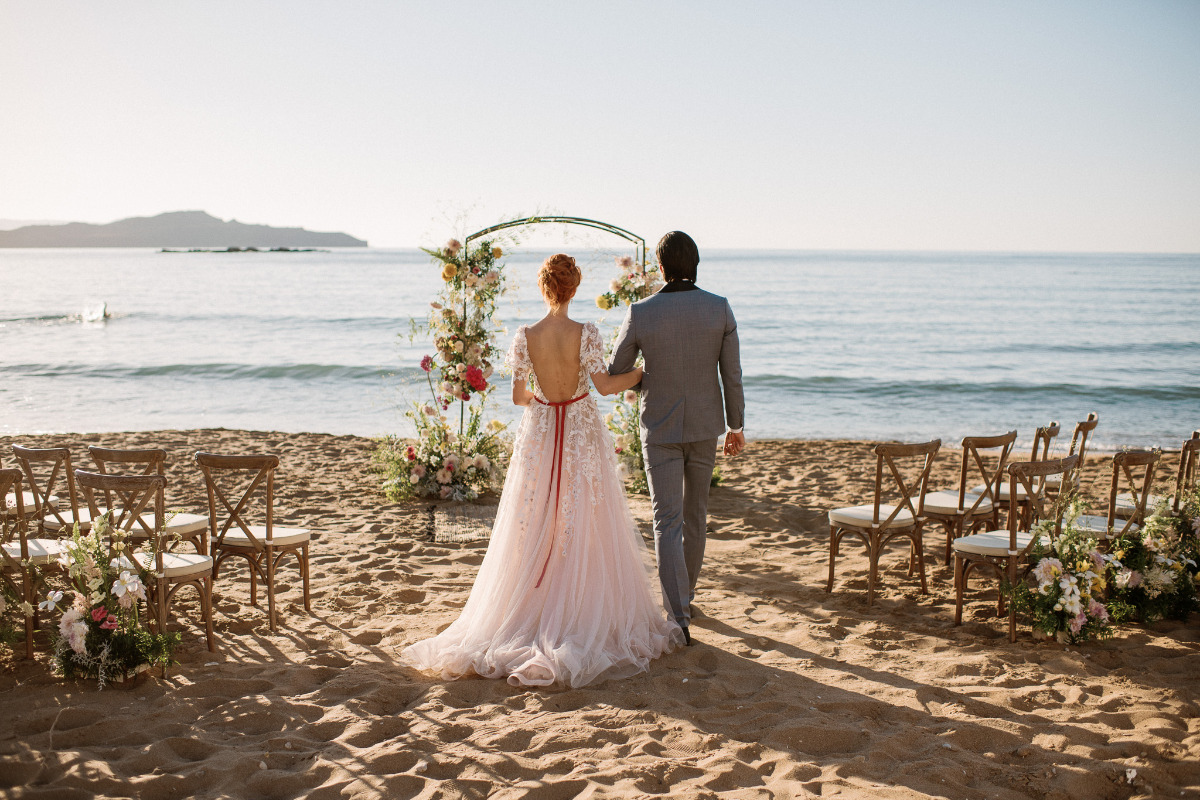 Dusty Blue Summer Vibes in this Crete Wedding Inspiration