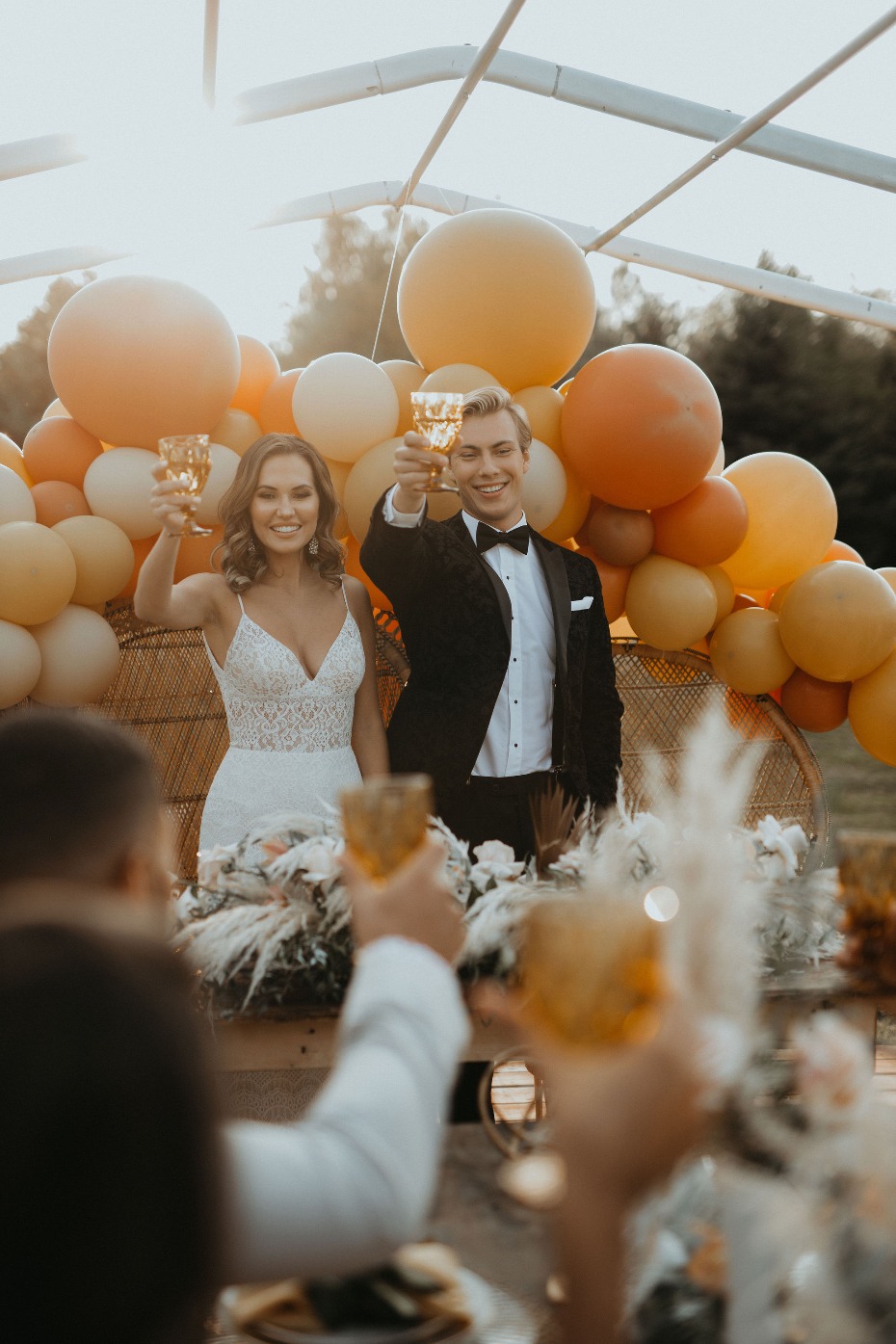 This Is How You Do a Fall Wedding and Not Get Crazy With All the Orange