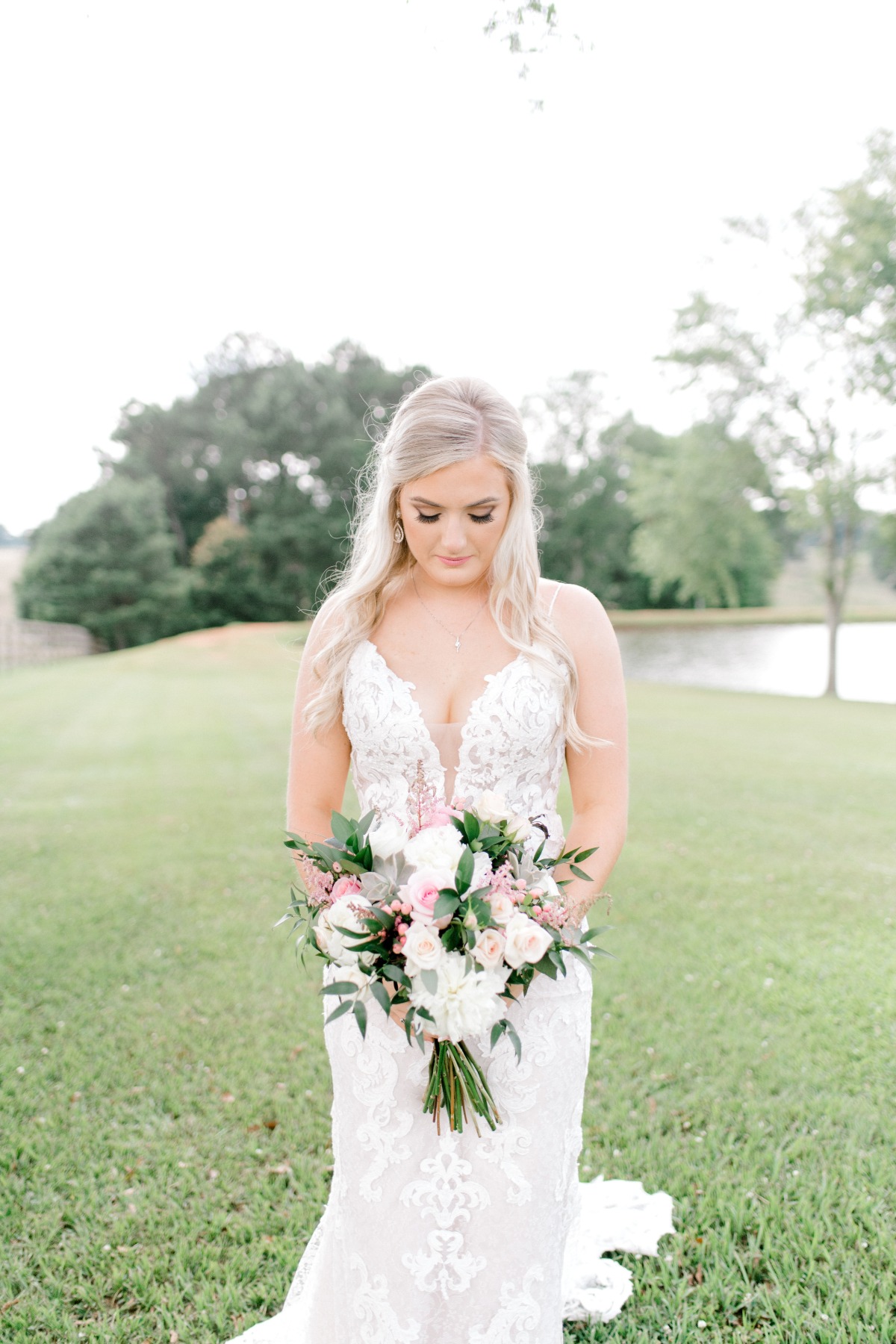 white-magnolia-kentwood-wedding-3010