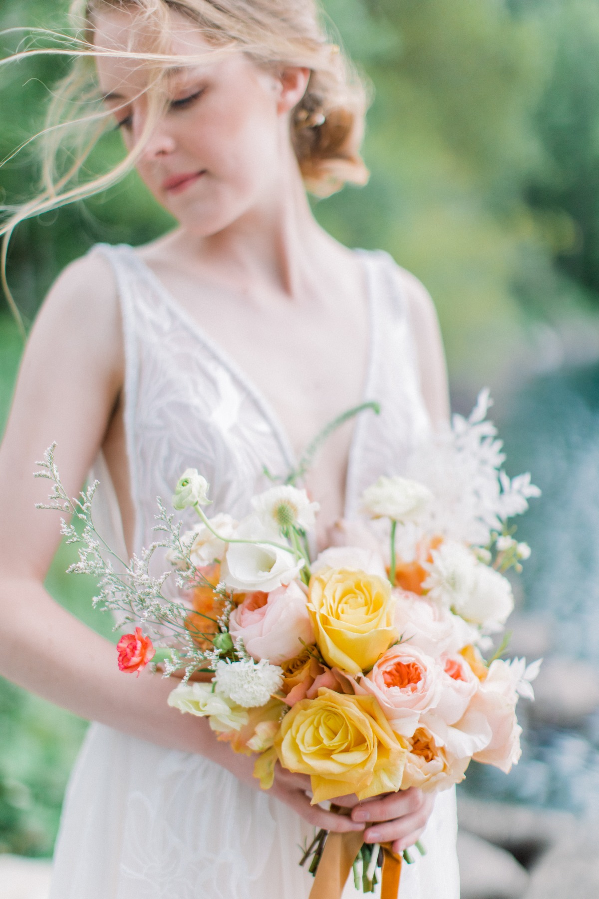 A Bridal Shoot Inspired by the Seattle Sunset in Late Summer