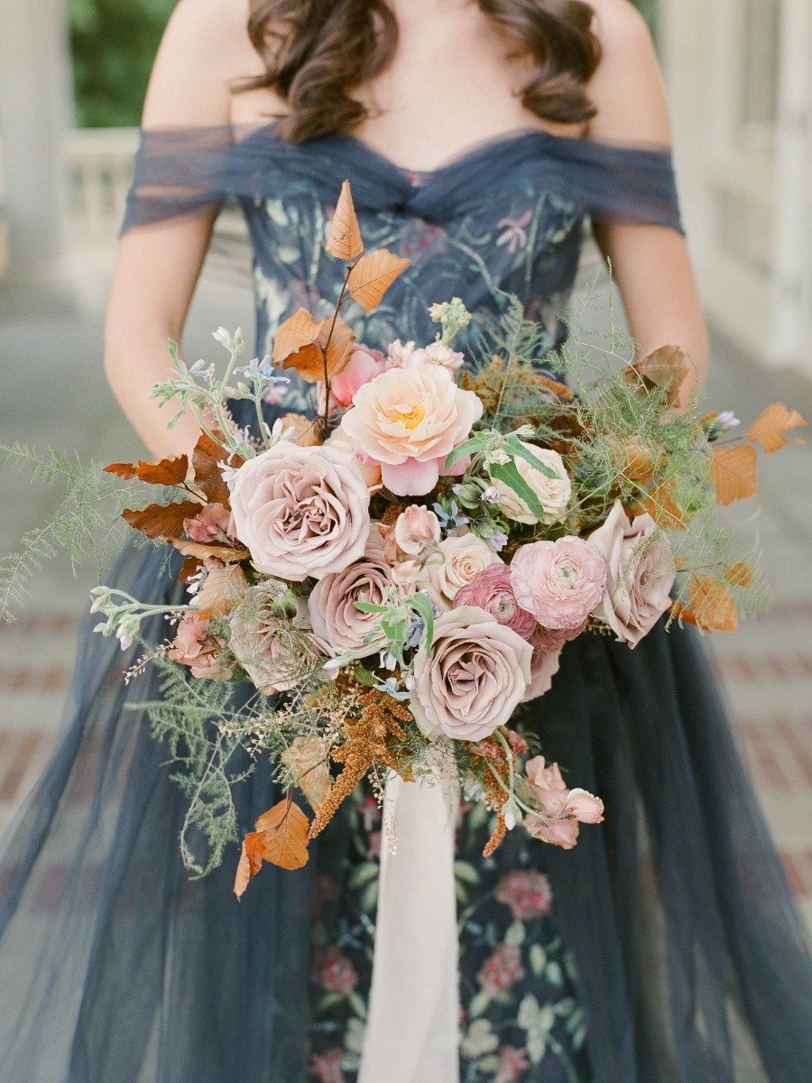 A Vintage Shakespeare Inspired Wedding At A California Wedding Venue