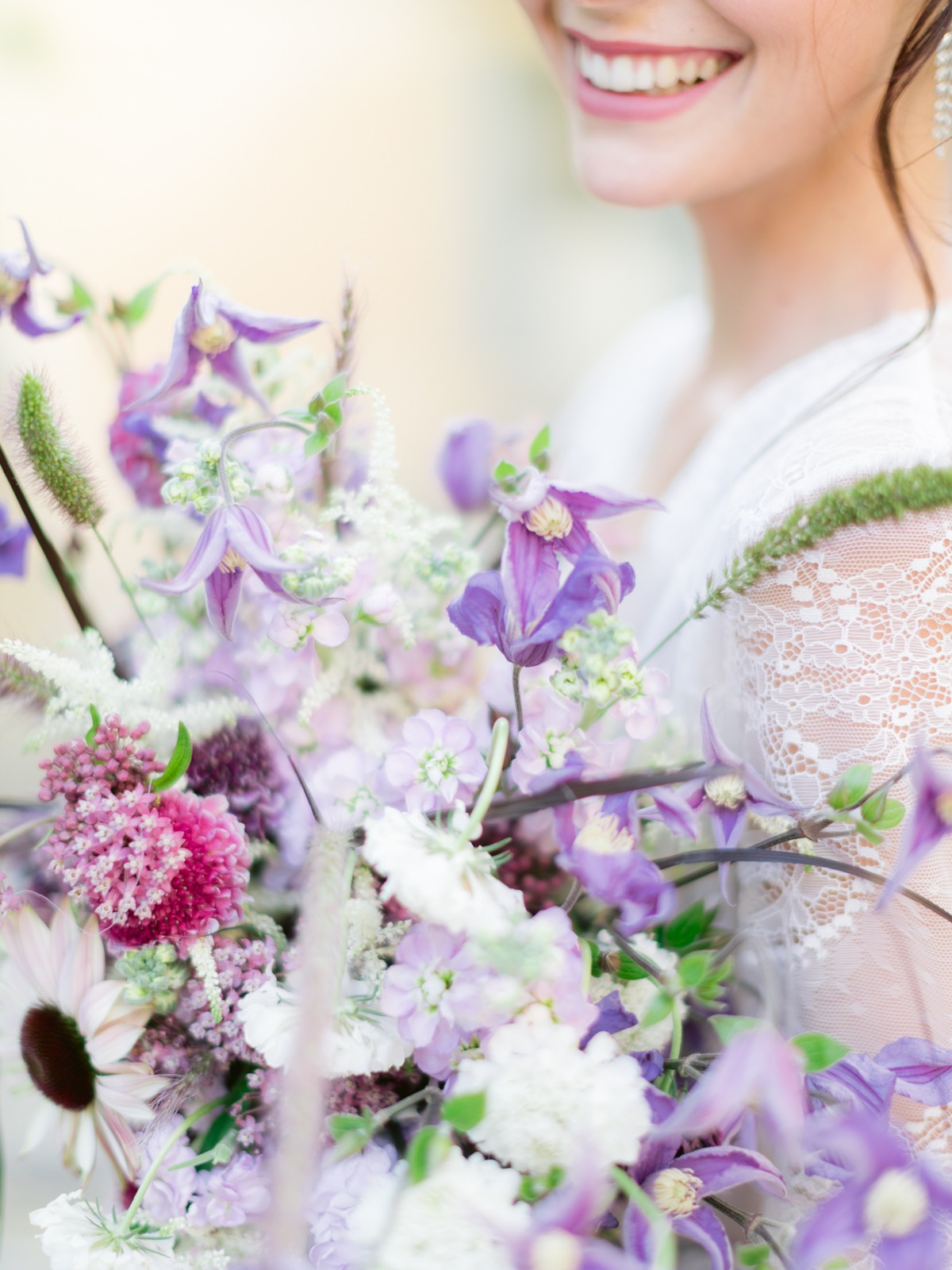 bride-in-gordes-sarah-stefani-15