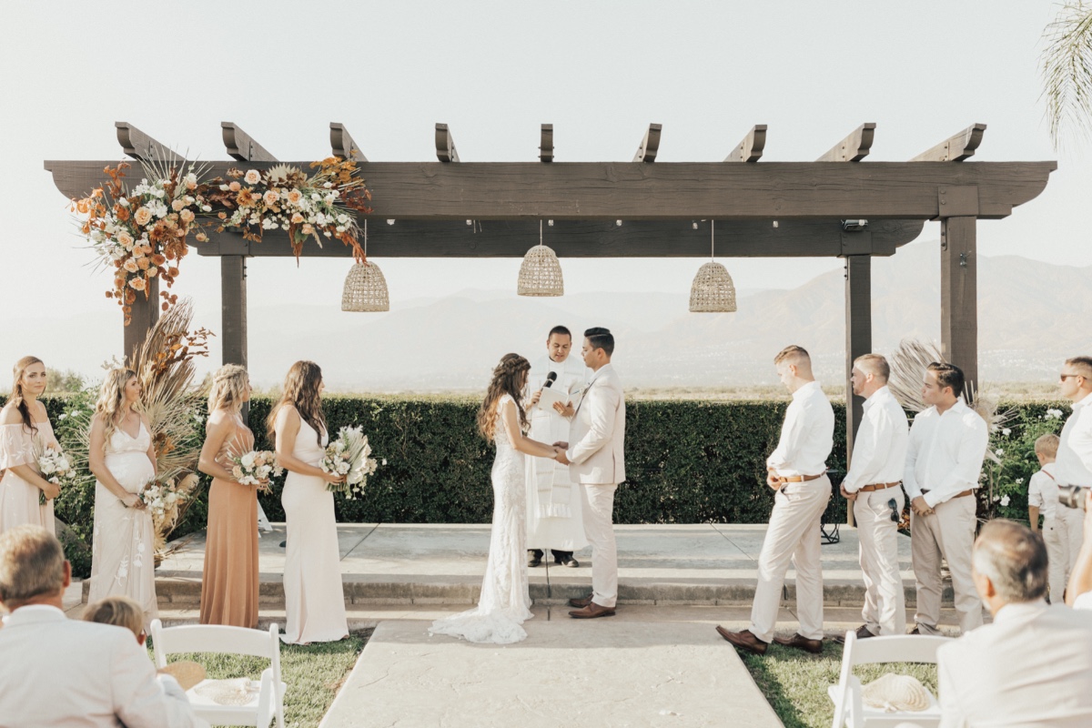 A City-wide Blackout Couldn't Stop This Sunny Desert Wedding