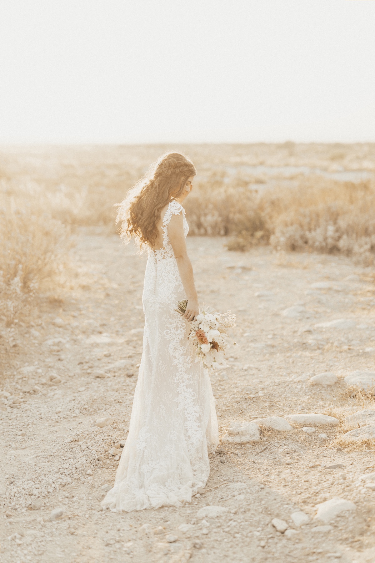 A City-wide Blackout Couldn't Stop This Sunny Desert Wedding