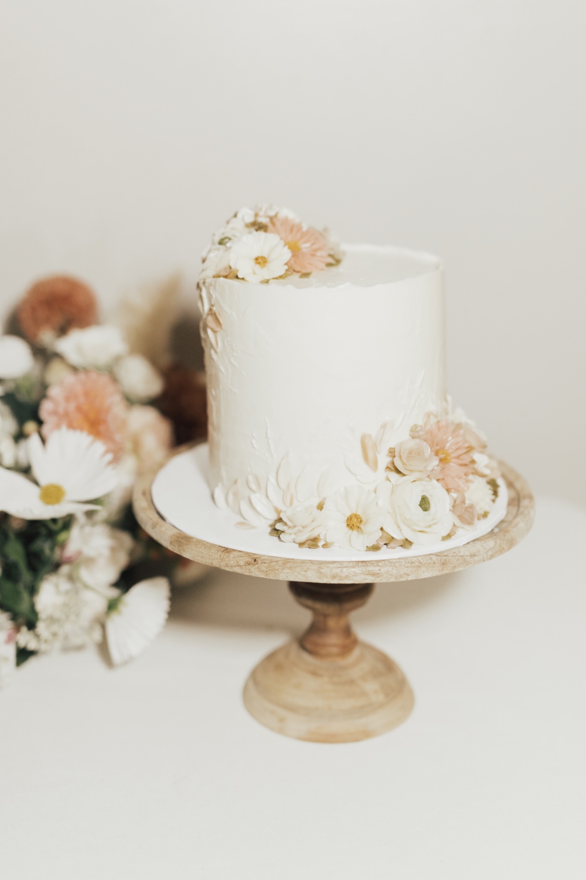 A City-wide Blackout Couldn't Stop This Sunny Desert Wedding