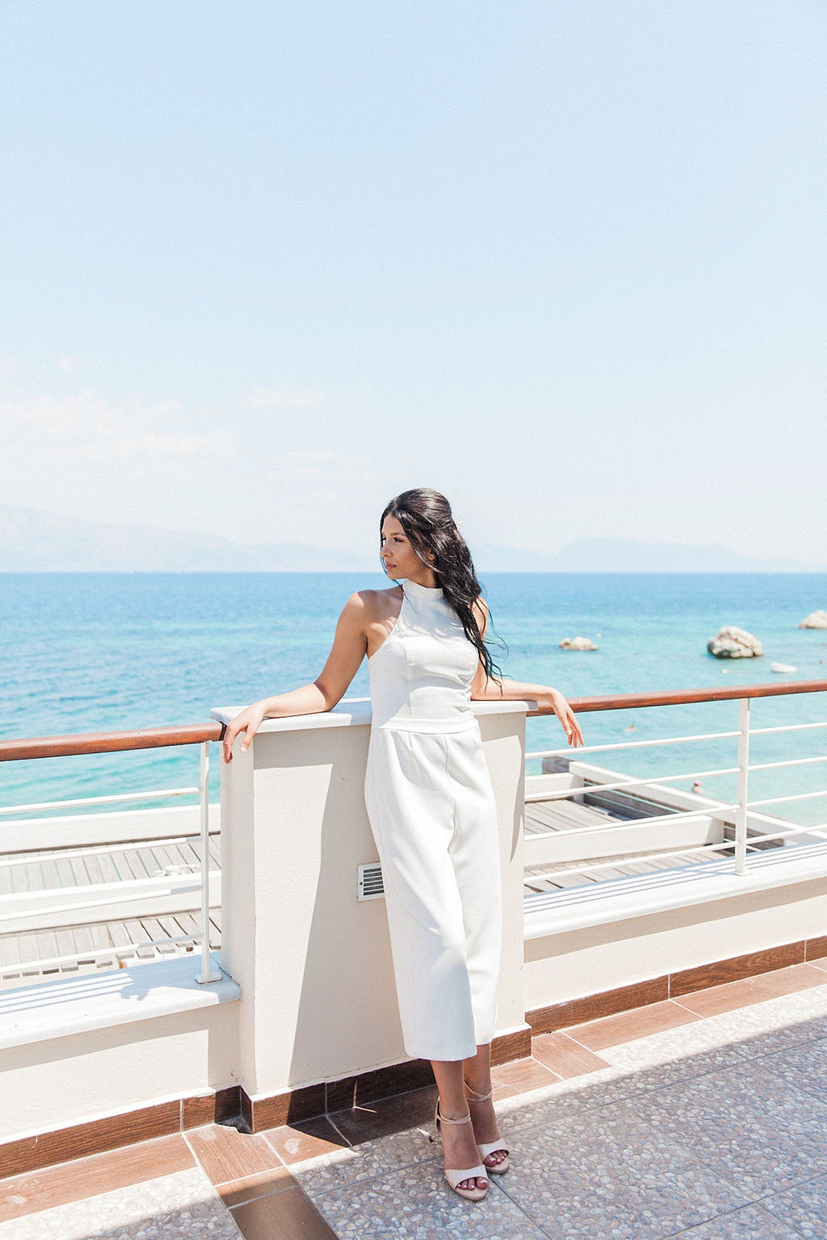 modern-tropical-micro-wedding-greece-60