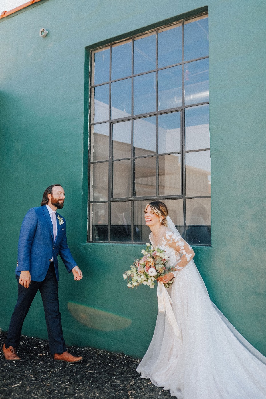 Mid-Century Eclectic Wedding in Knoxville, Tennessee
