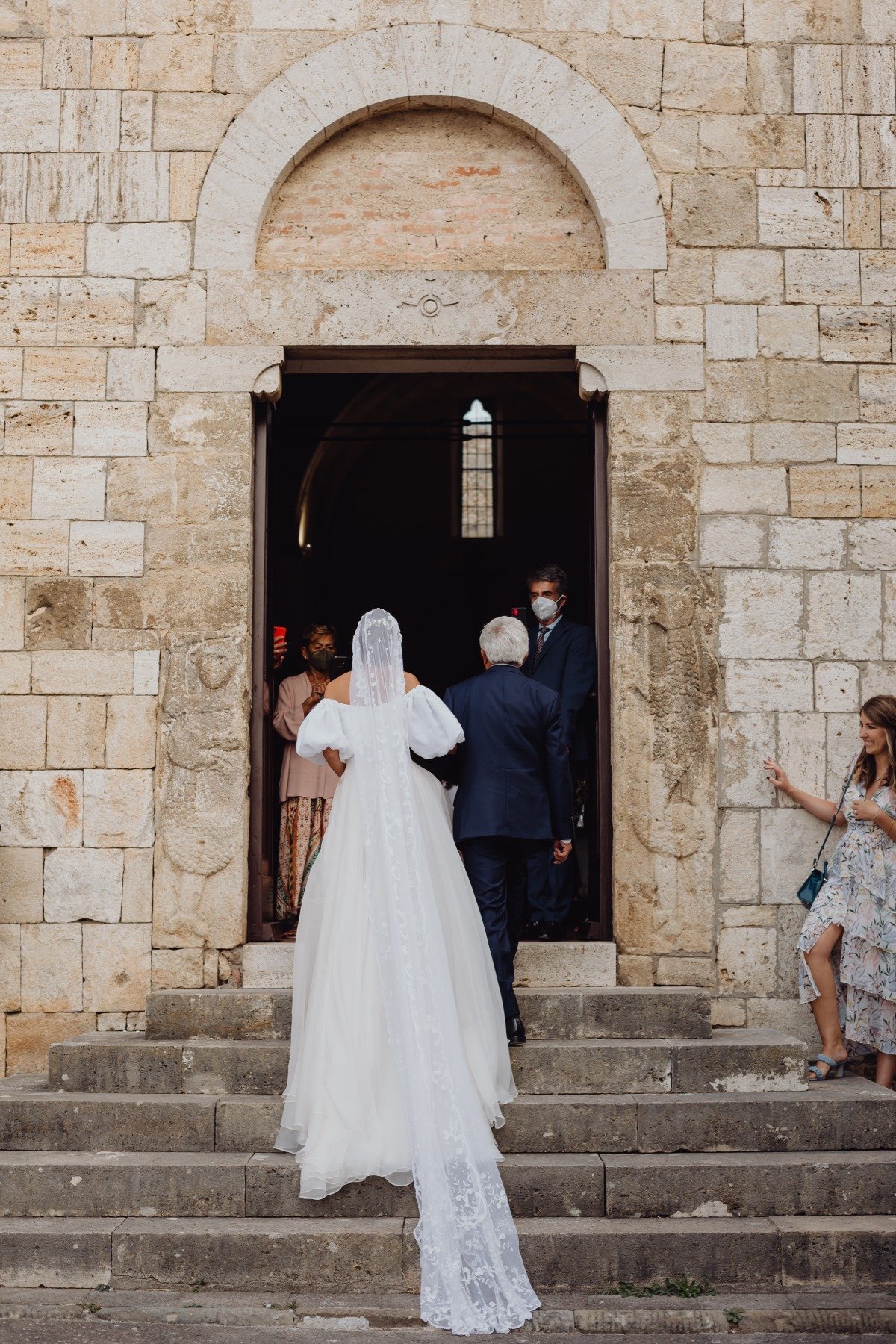 Fairytale Tuscan Wedding In A Castle