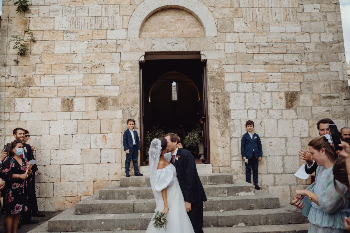 Fairytale Tuscan Wedding In A Castle