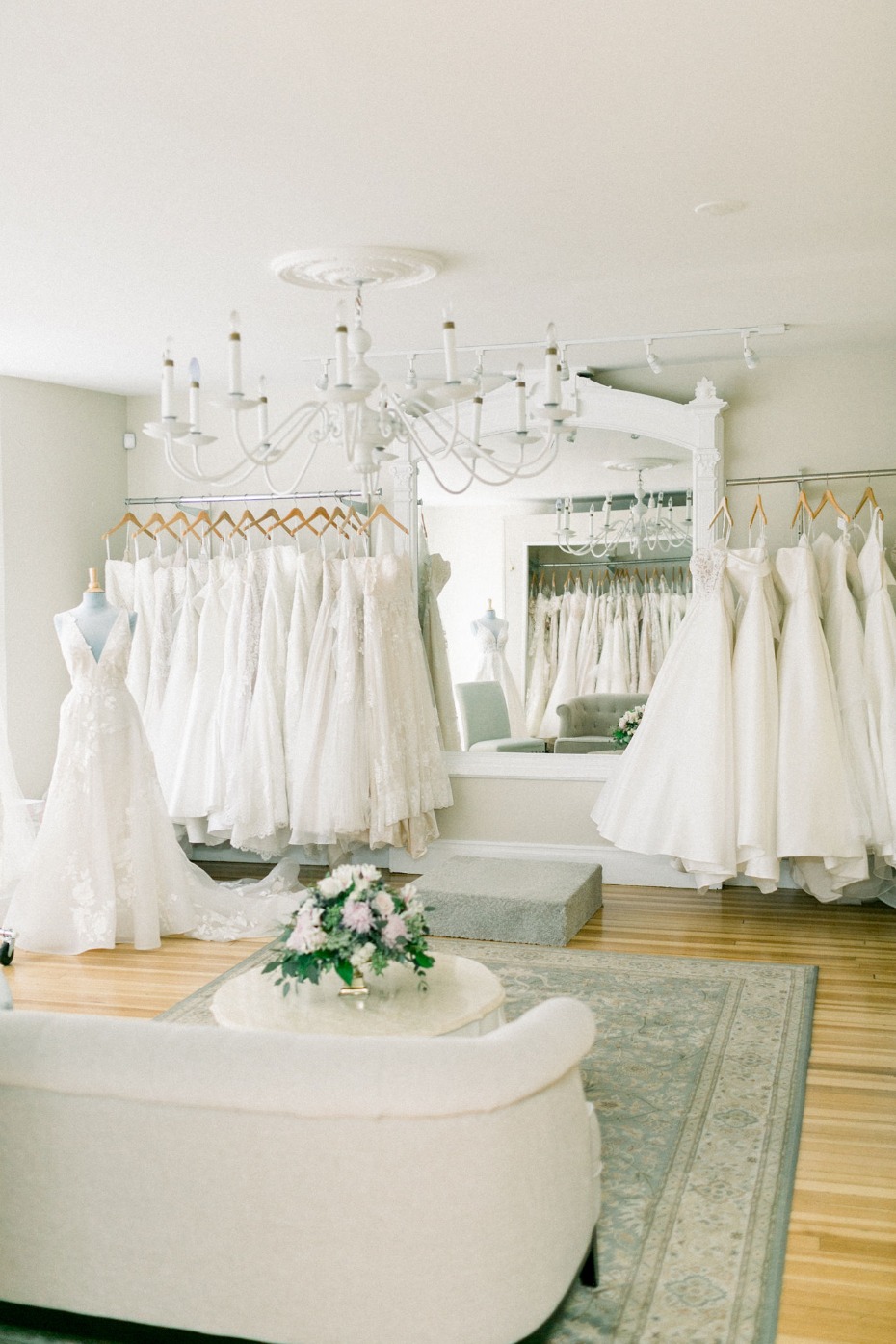 The Absolute Best Places To Say Yes To The Dress