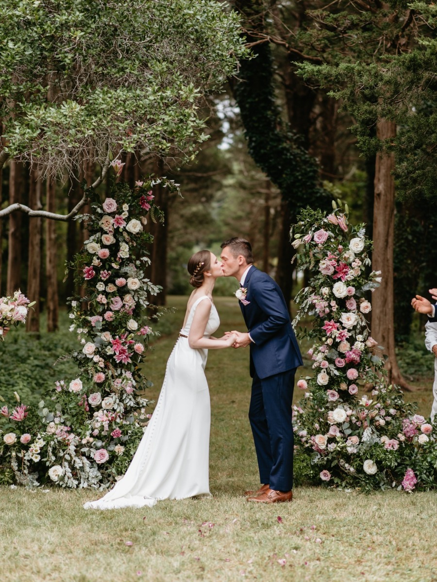What You Need To Know About Having Your Wedding At A Private Estate