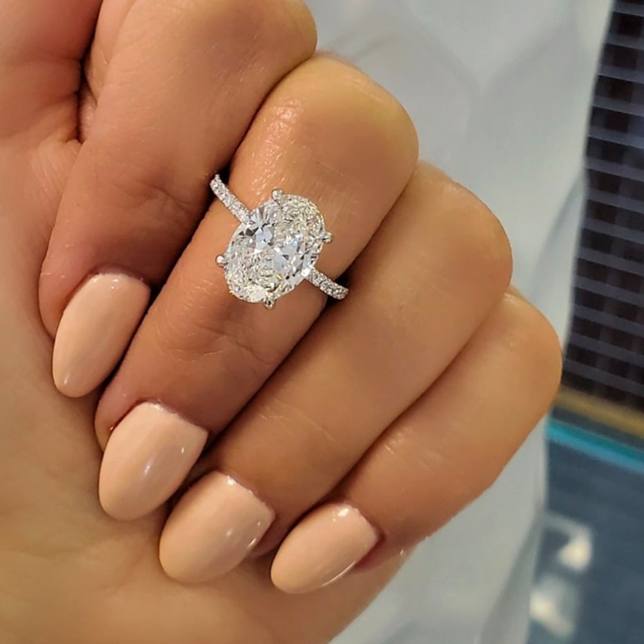 The Most Stunning Oval Engagement Rings | Joseph Jewelry