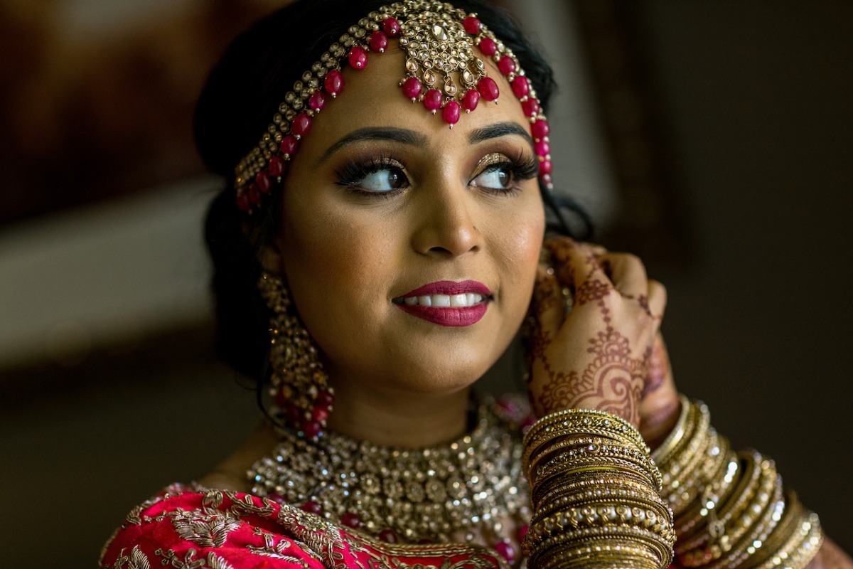 traditional indian bride makeup