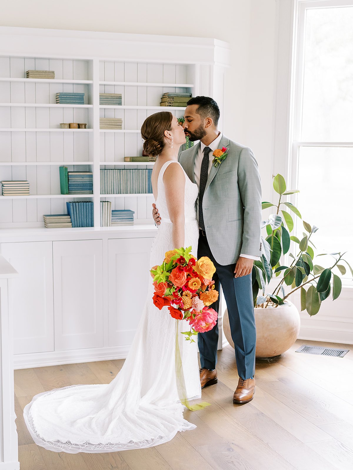 pop of color wedding ideas