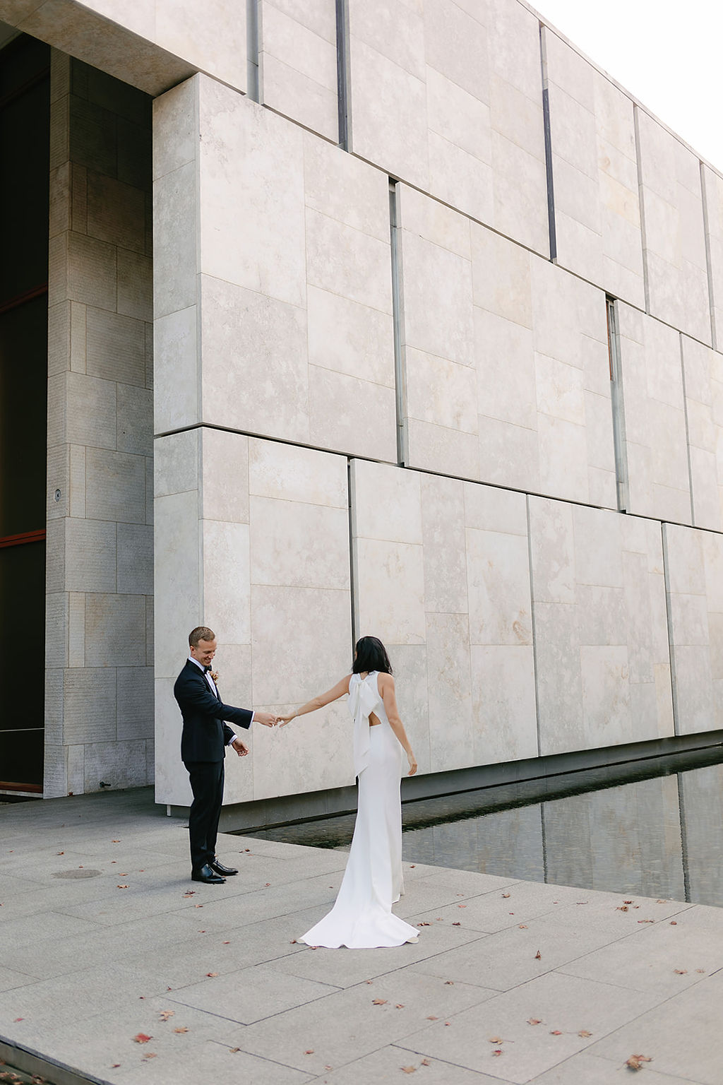 magdalenastudios_jamiehenry_barnesfoundation_wedding-212