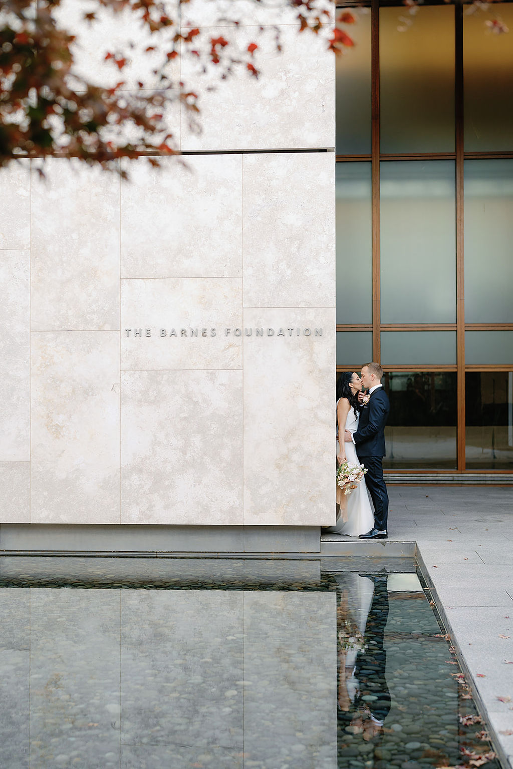 magdalenastudios_jamiehenry_barnesfoundation_wedding-262