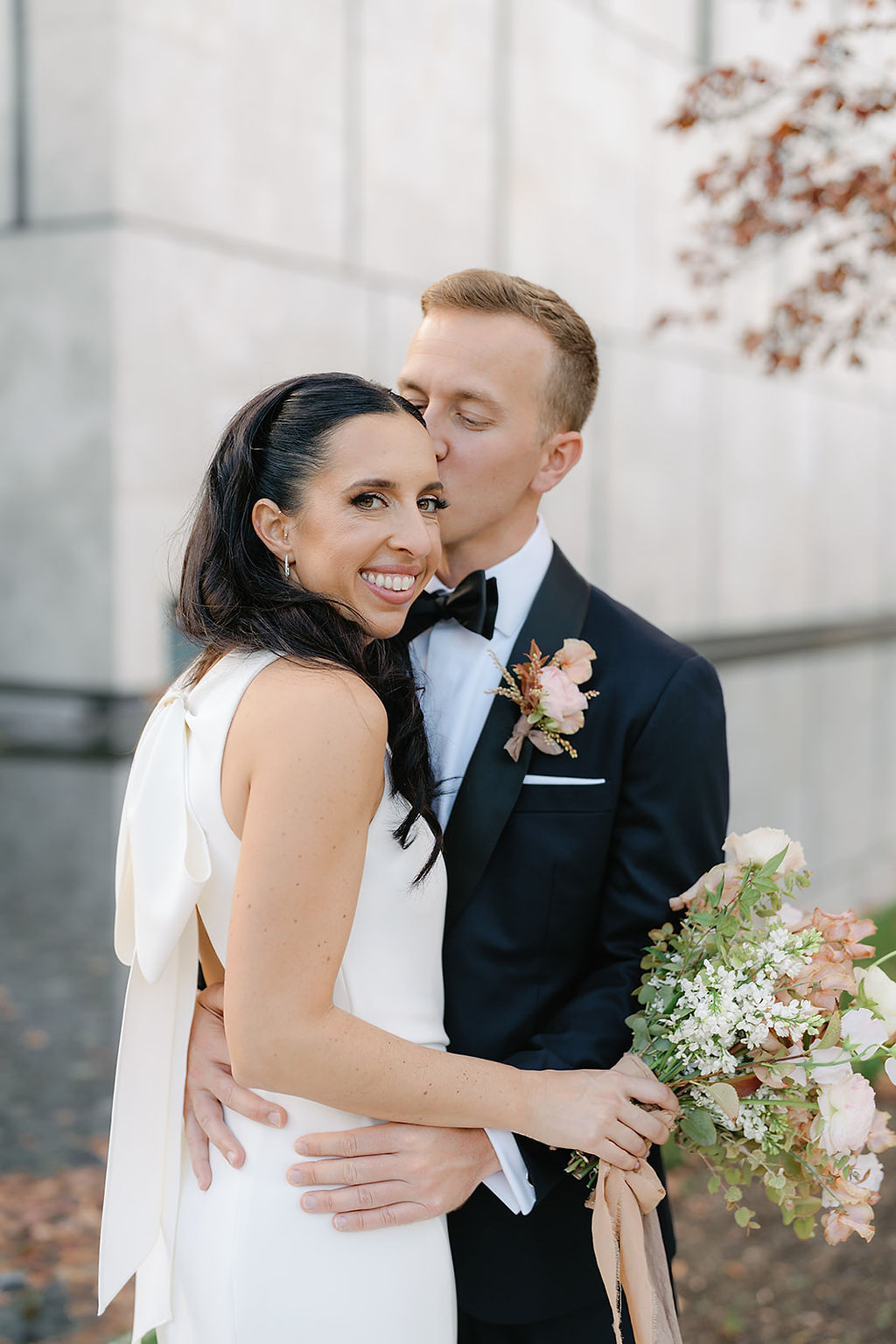 magdalenastudios_jamiehenry_barnesfoundation_wedding-325