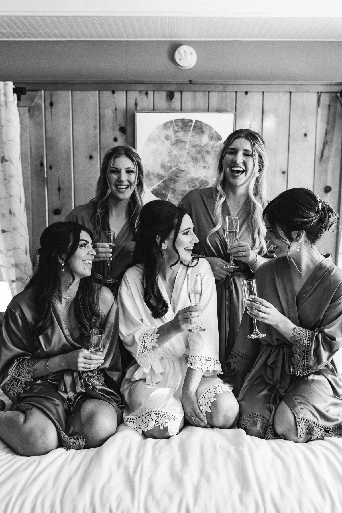 rainbow-lodge-soda-springs-tahoe-ashley-carlascio-photography-kelly-and-carson_6