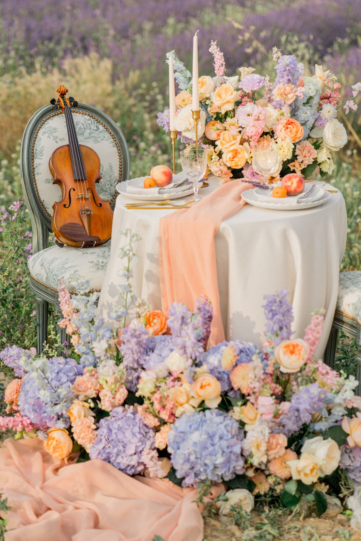 a-love-story-to-remember-purple-elopement-at-the-lavender-fields-of-provence-22