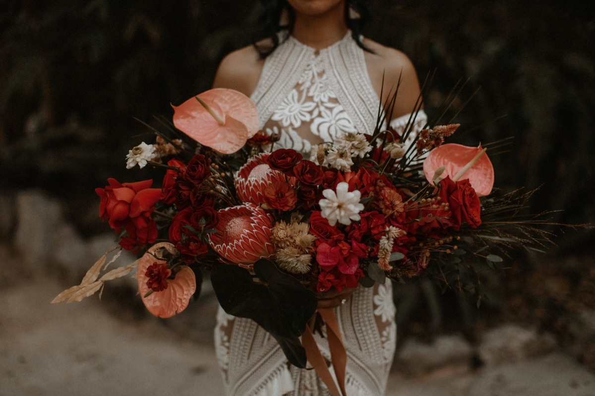 tropical wedding boquet