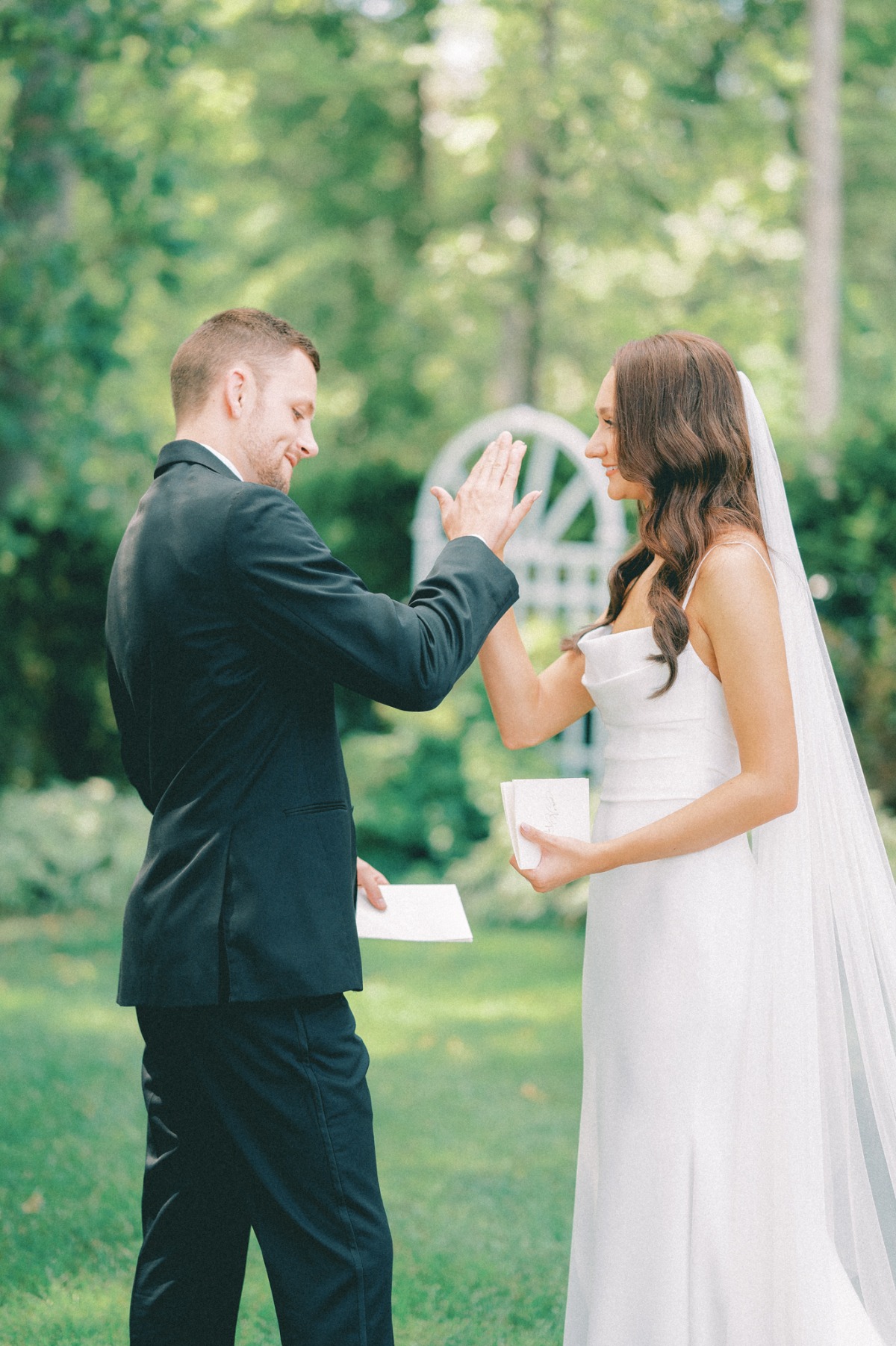 crimson-lane-columbus-ohio-wedding-summer-hayley-moore-photography-47