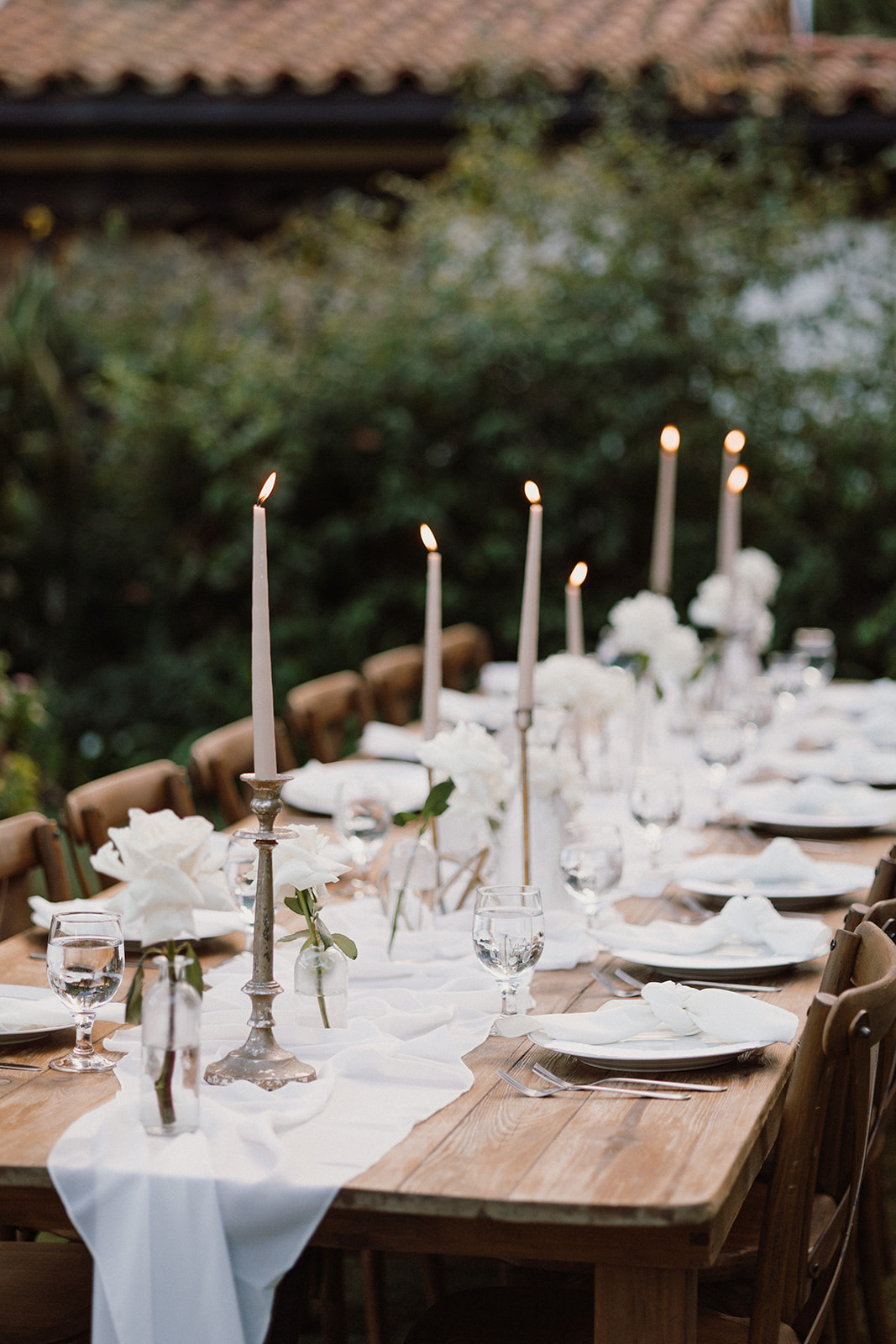 white tulle tablerunner