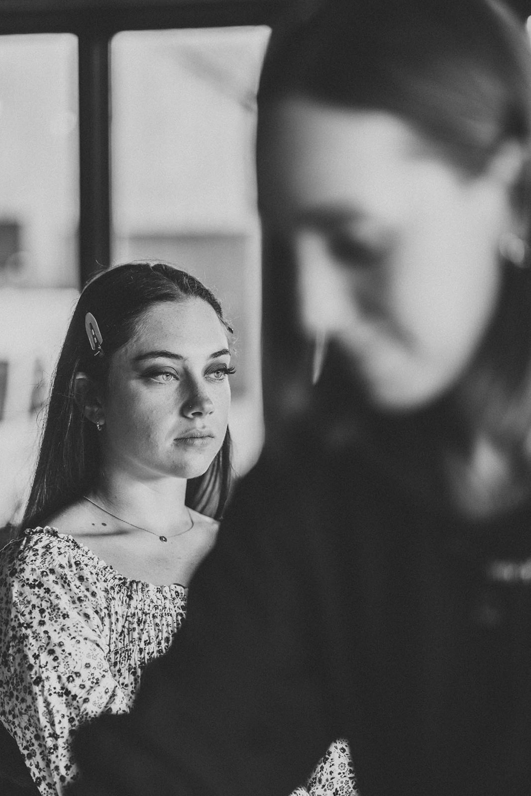 kimberly-archambault-photography-halloween-inspired-wedding-at-an-elderberry-farm-in-quebec