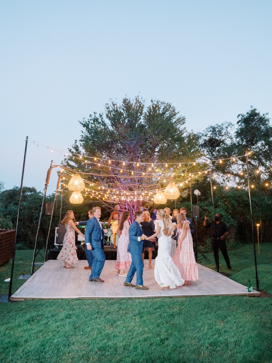 17 essential tips for planning a picture-perfect backyard wedding