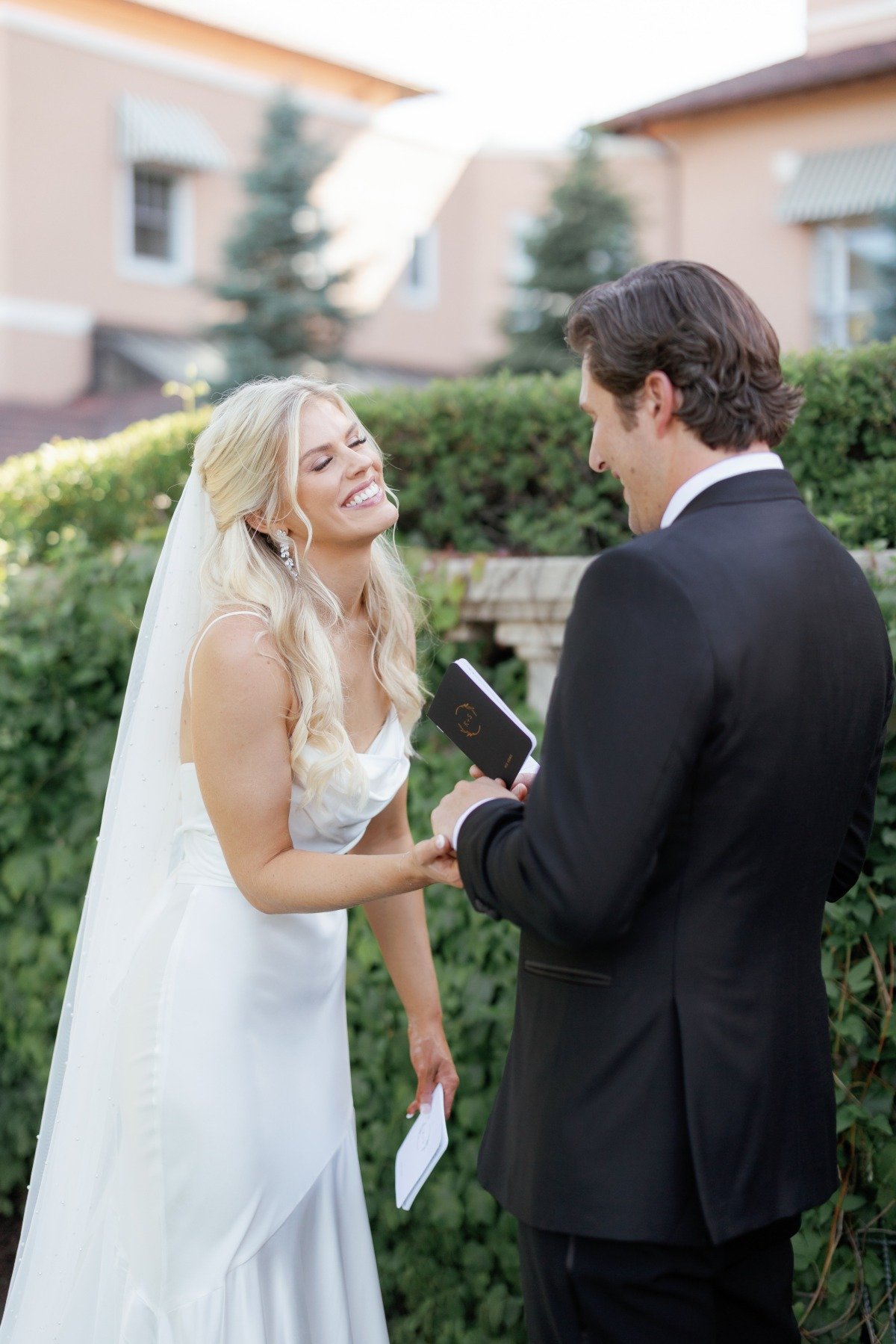 623-kayla-spencer-the-broadmoor-wedding-21