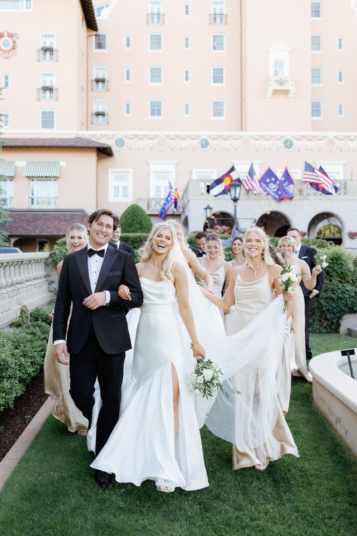 623-kayla-spencer-the-broadmoor-wedding-26