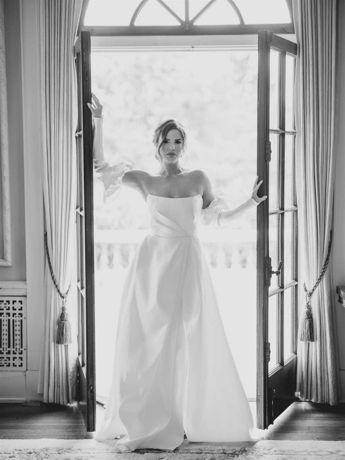 calgary-vancouver-wedding-photographers-nicole-sarah-hycroft-manor-49_websize