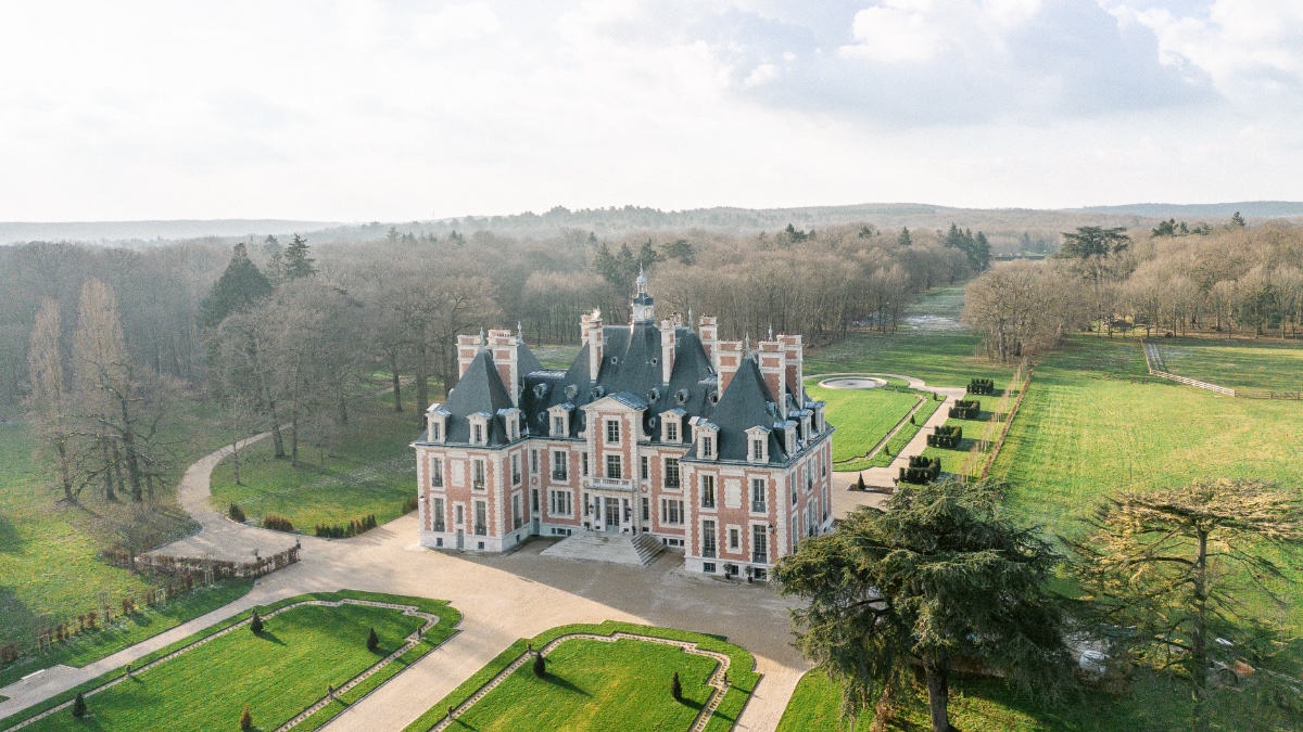 marion-pinel-photographe-chateau-de-nainville-a-winter-dream-wedding-18-janvier-2024-in-paris-78