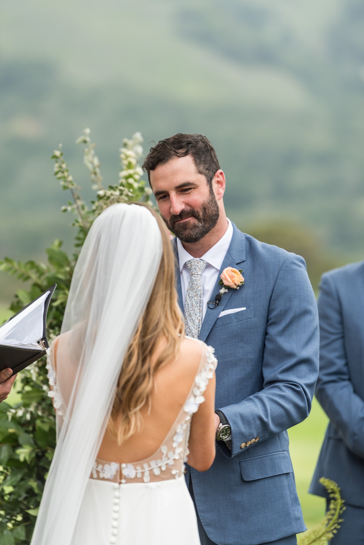 single stem boutonniere