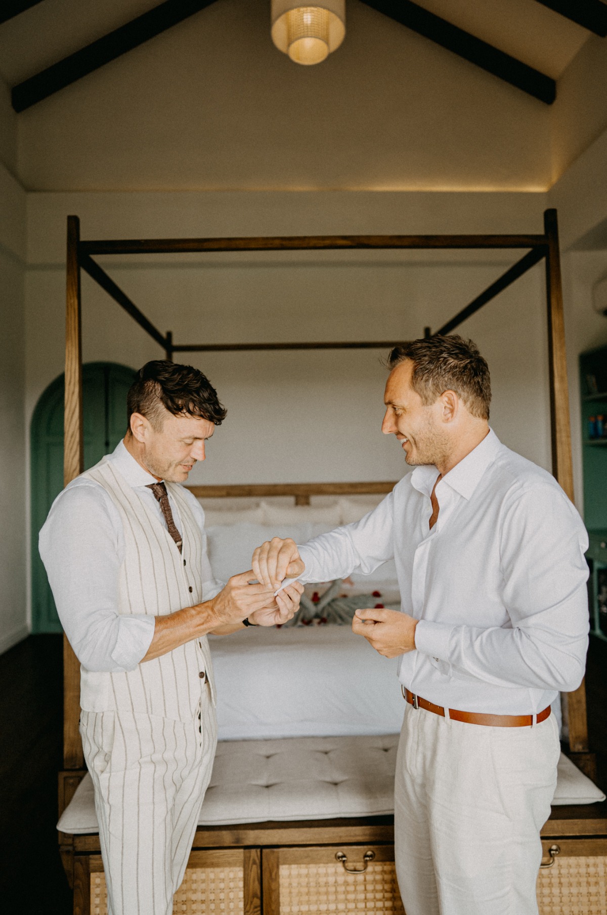 groom-va-mark-festival-wedding-in-hoi-an-00896