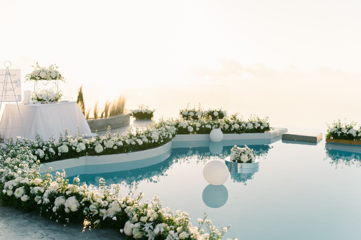 Dreamy sunset panoramic wedding venue in Greek islands 