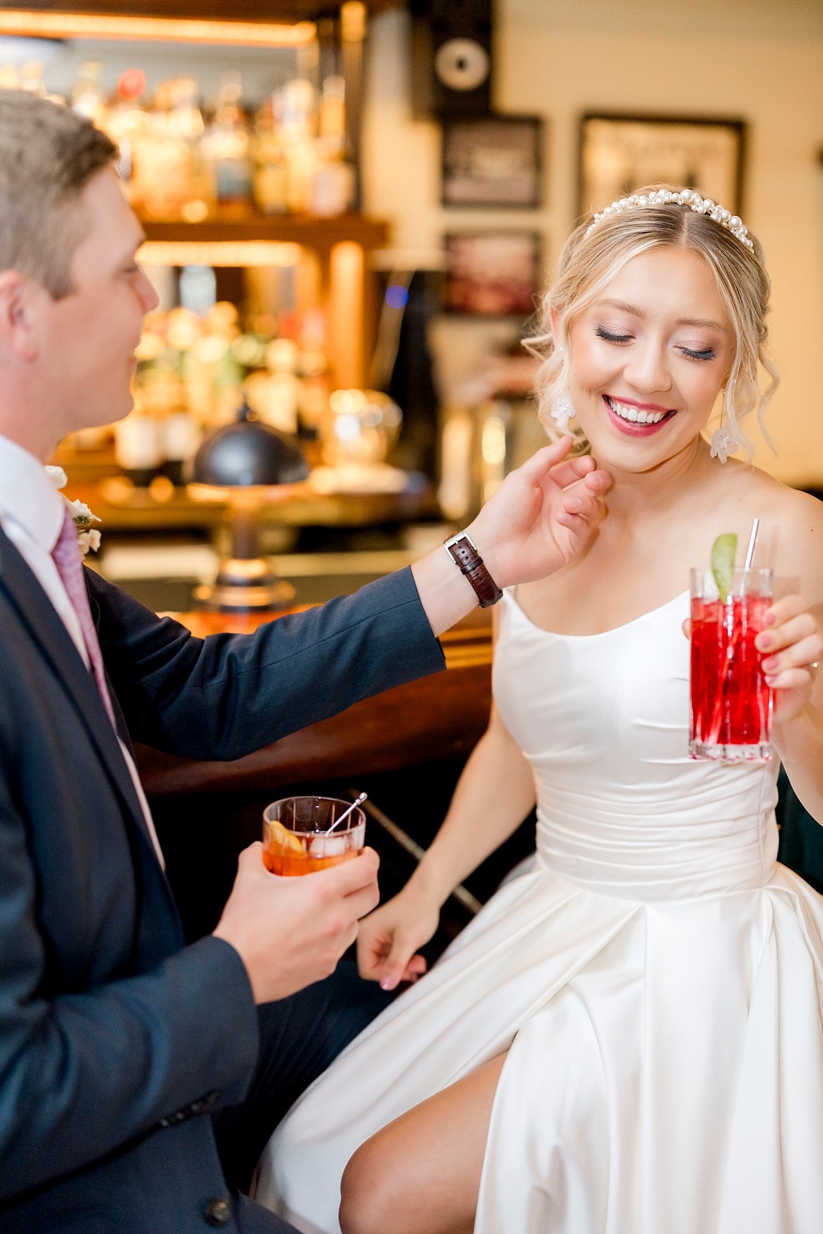 minneapolis-club-wedding-edwardian-spring-alexandra-robyn-photo_0050