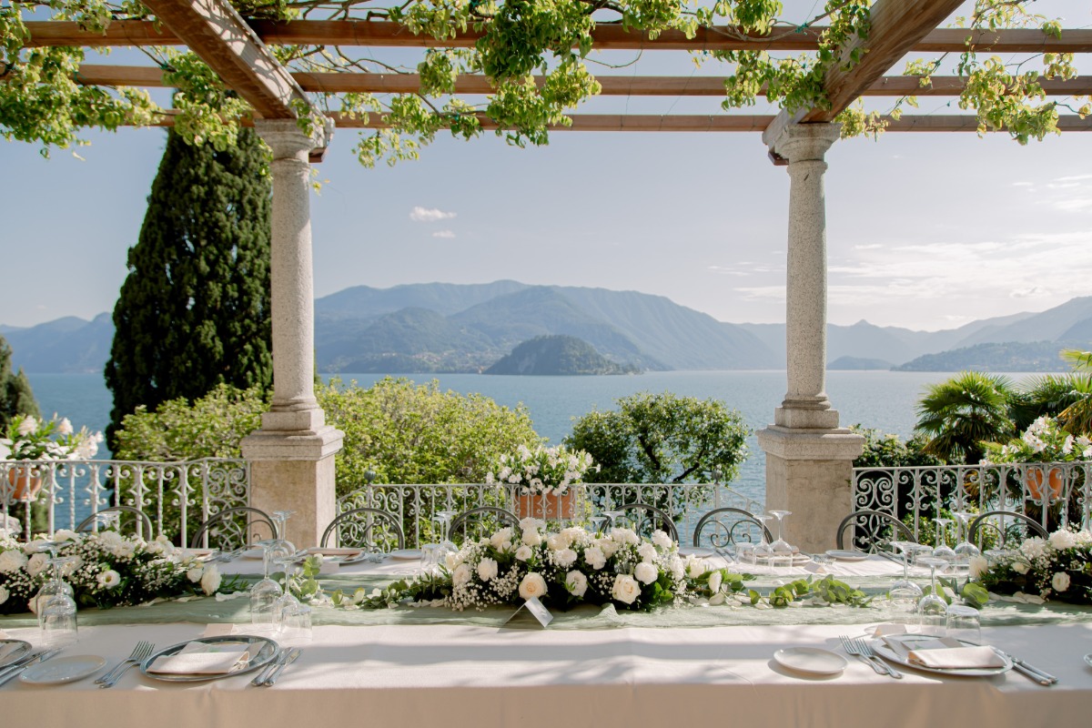 timeless wedding inspiration on lake como