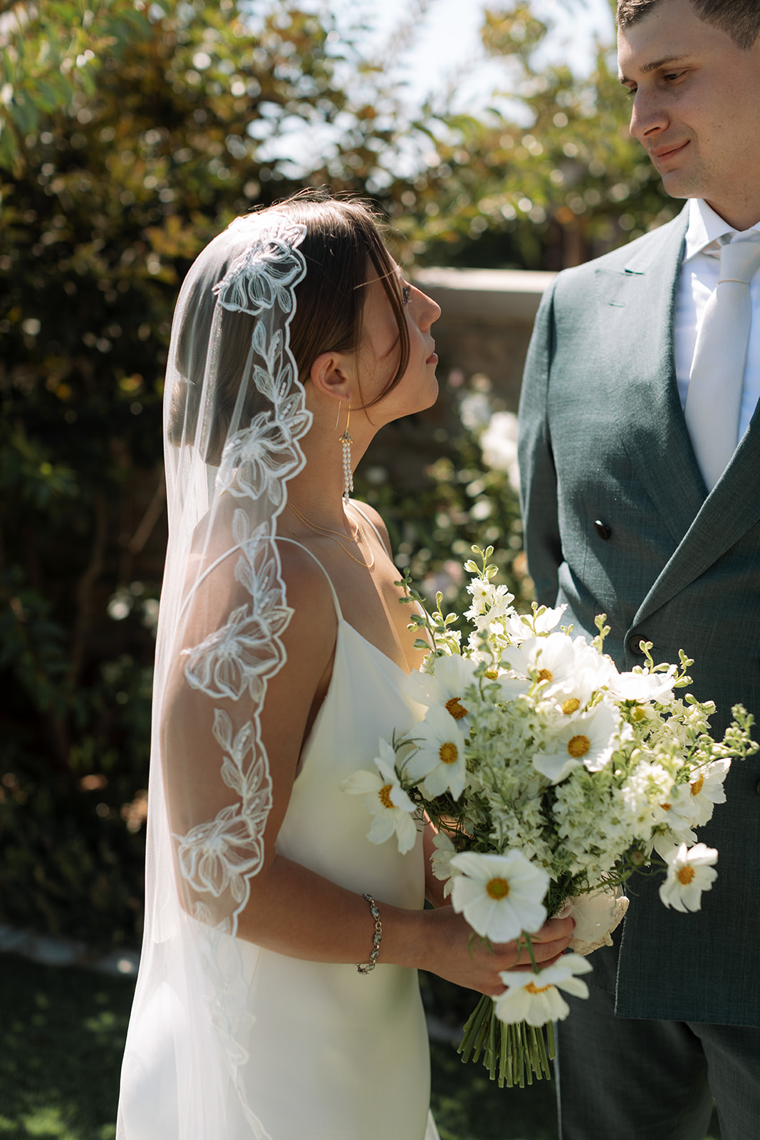 floral embroidered veil