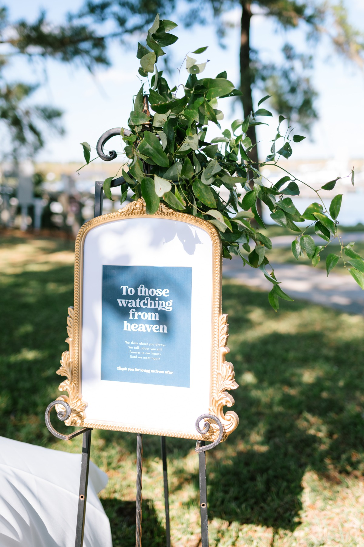 Memorial table for bride's grandmother at ceremony 