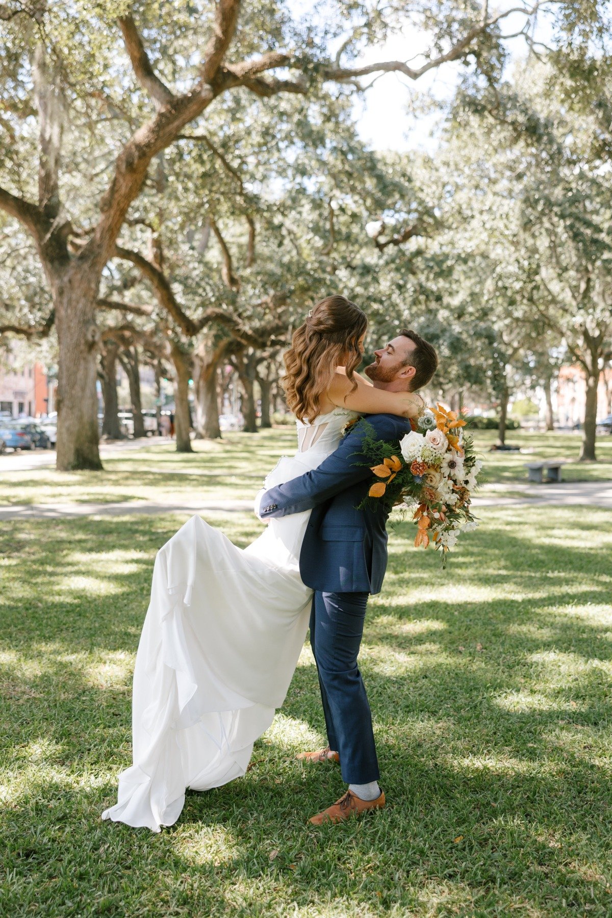 Colorful blue and orange color palette fall wedding 