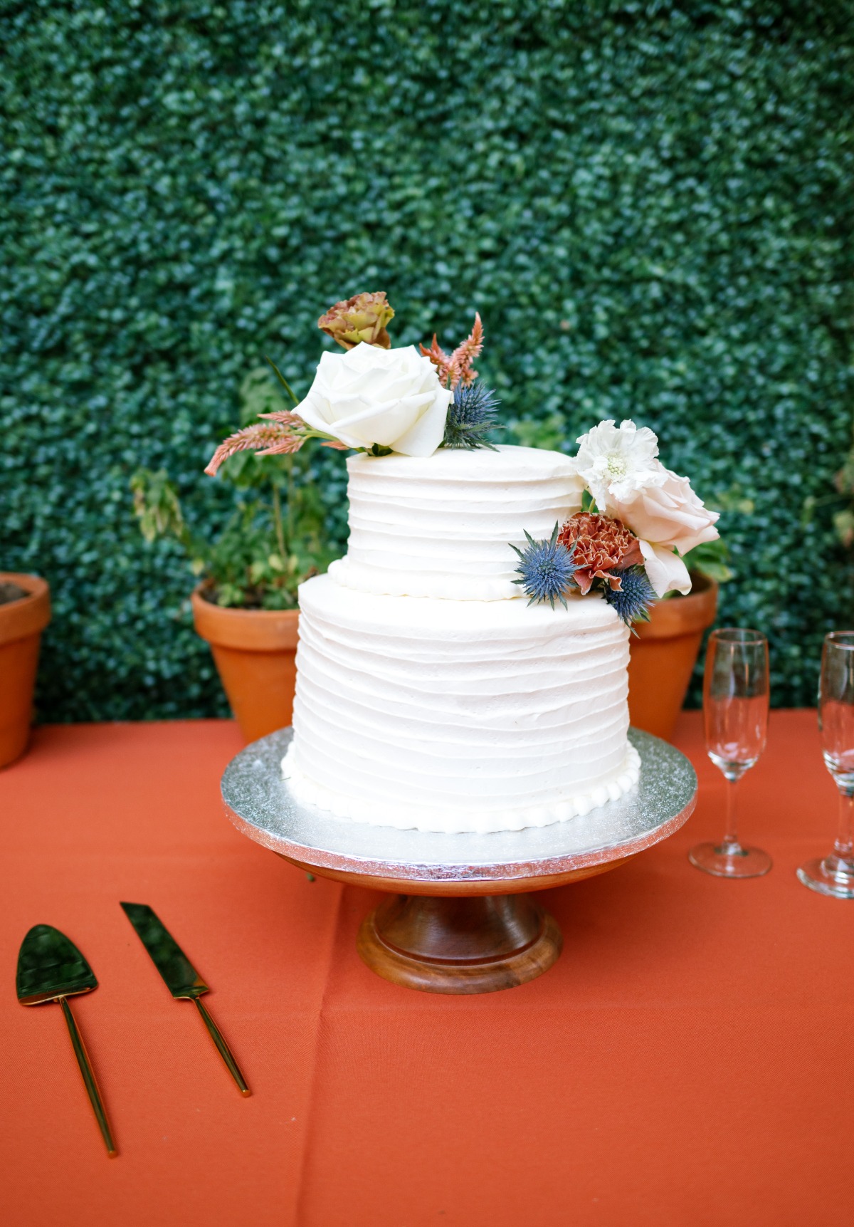 Minimalist buttercream wedding cake from Publix grocery store