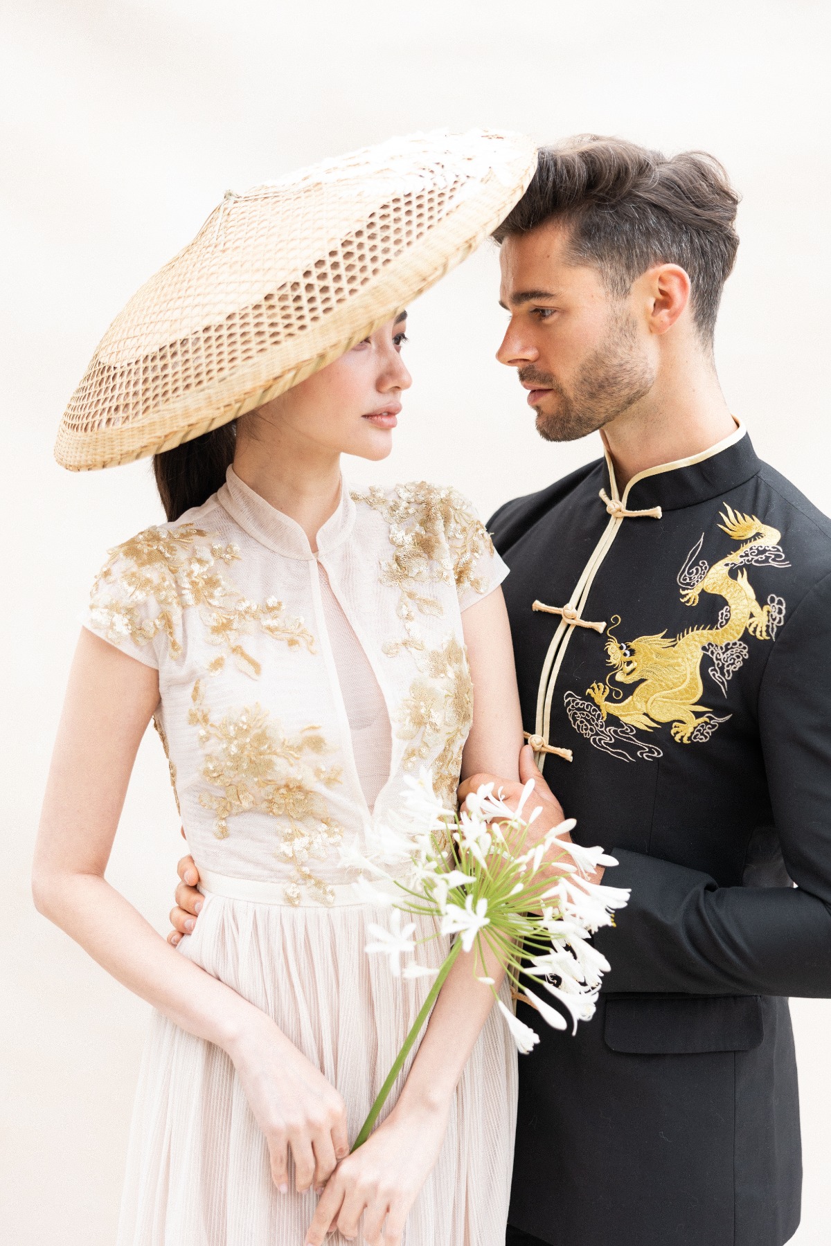 East Asian meet Western American cultural wedding inspo 