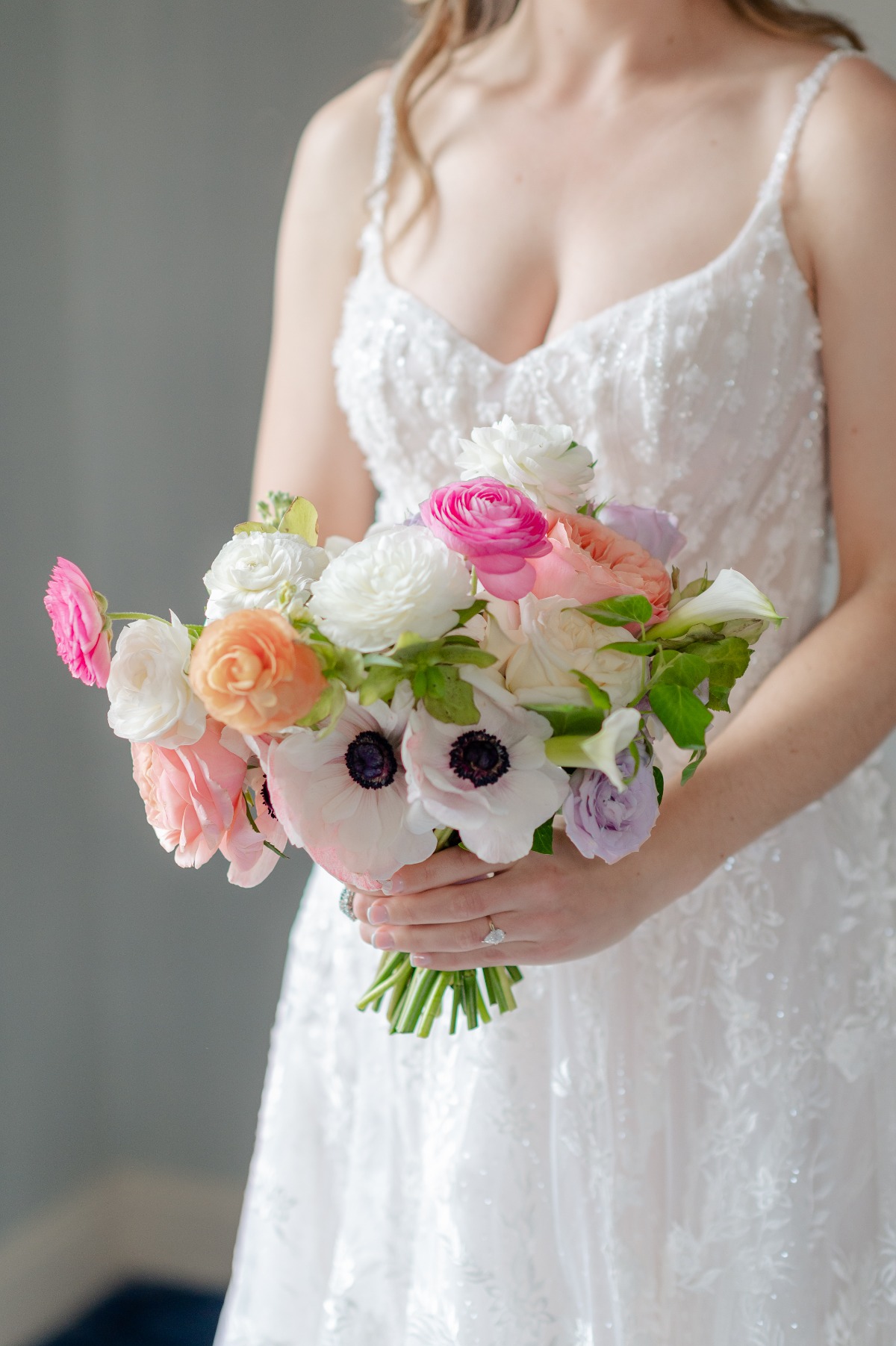 anemone bouquet with pops of pink