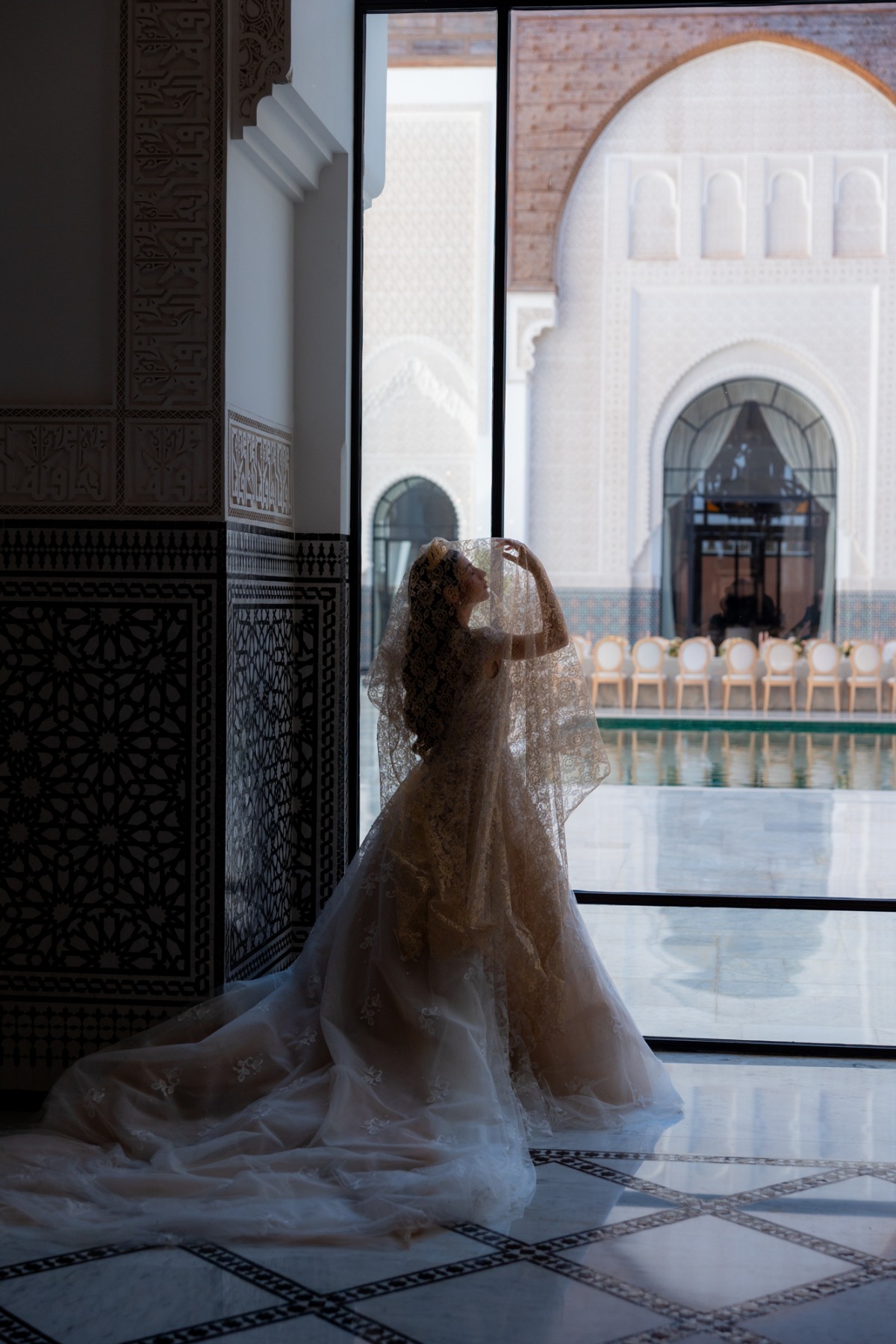 gold lace veil