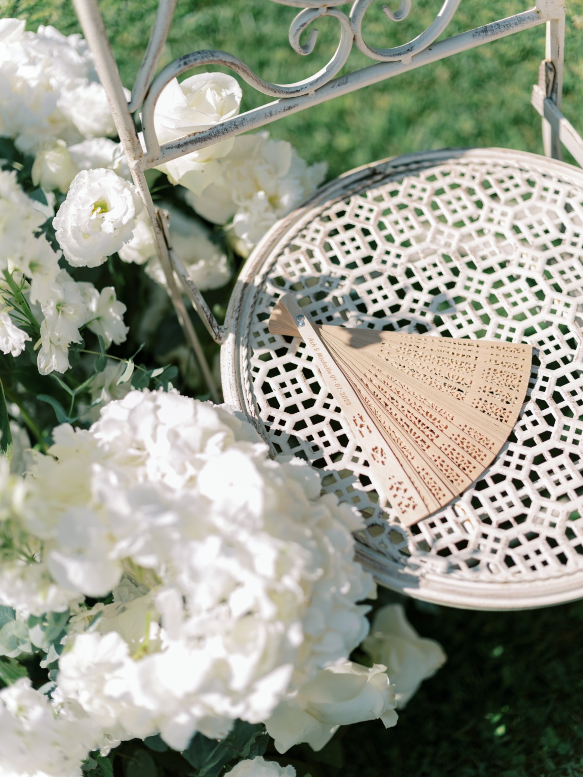 wood fan wedding favors