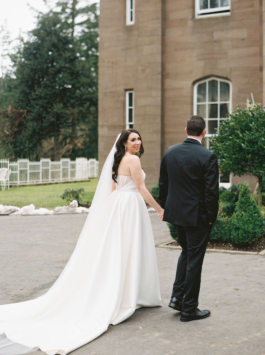 strapless classic wedding dress